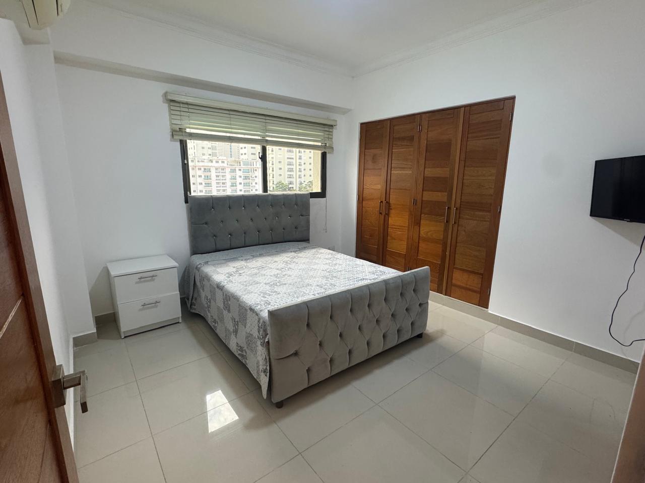 apartamentos - Rento apartamento amueblado en piantini  6