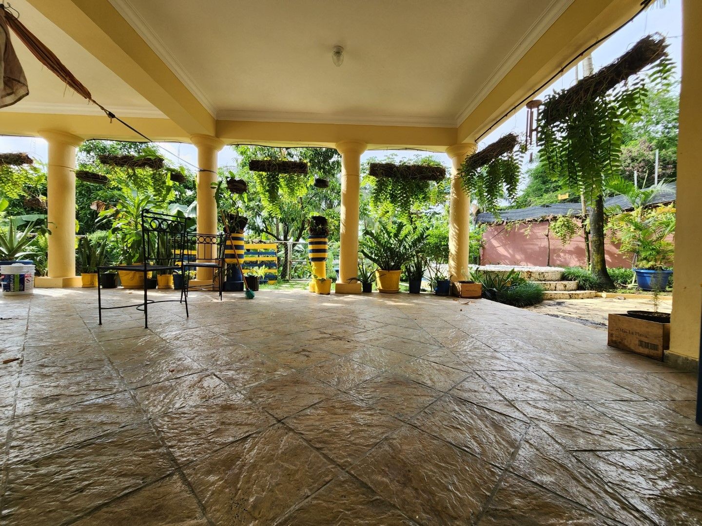 casas - Cas Cuesta Hermosa lll patio 6 habitaciones 3 parqueos  2