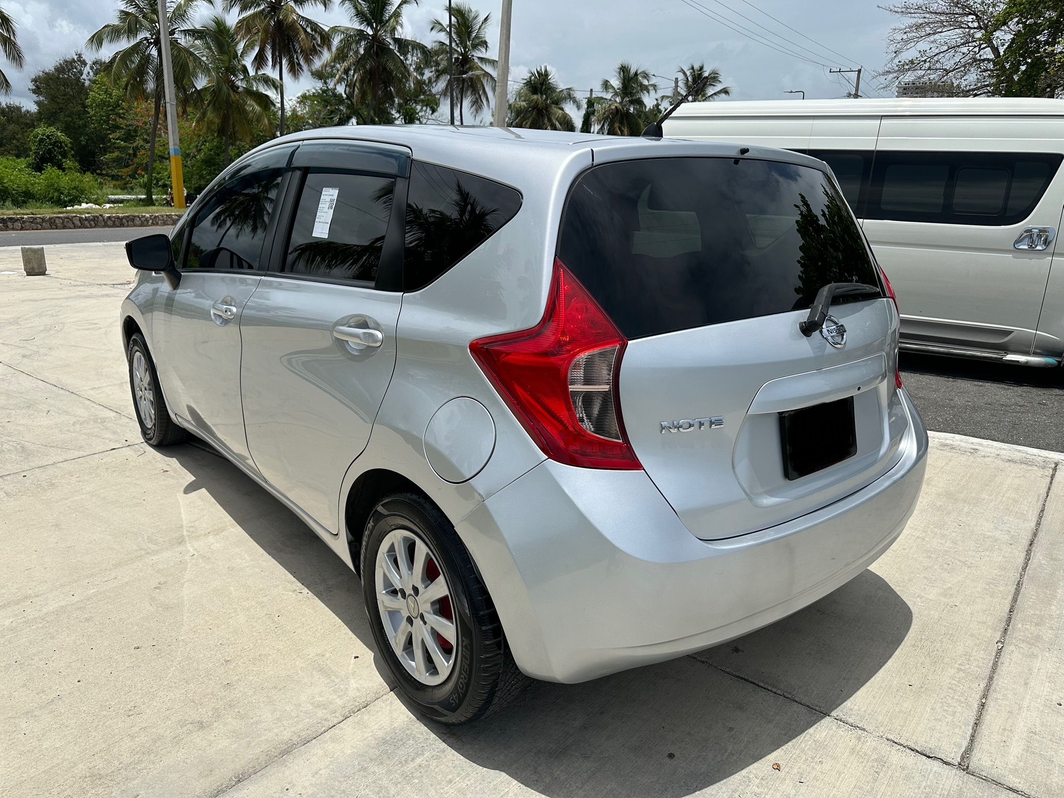 carros - HERMOSA NISSAN NOTE JAPONÉS 2015 ORIGINAL! NUNCA CHOCADO, 0 DETALLES 10/10 NEW! 5