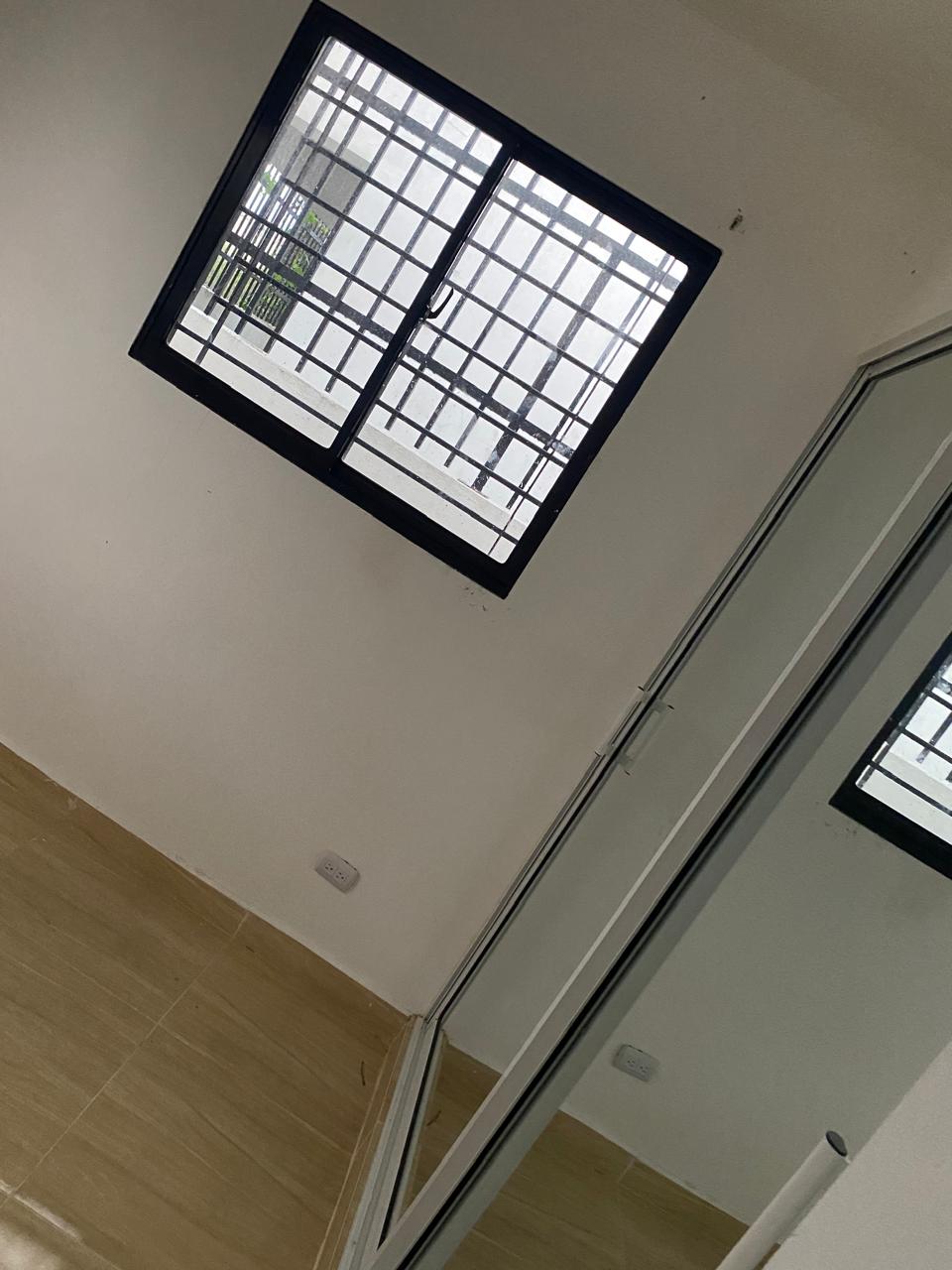 casas - CASA EN VENTA EN PUÑAL, SANTIAGO. 1