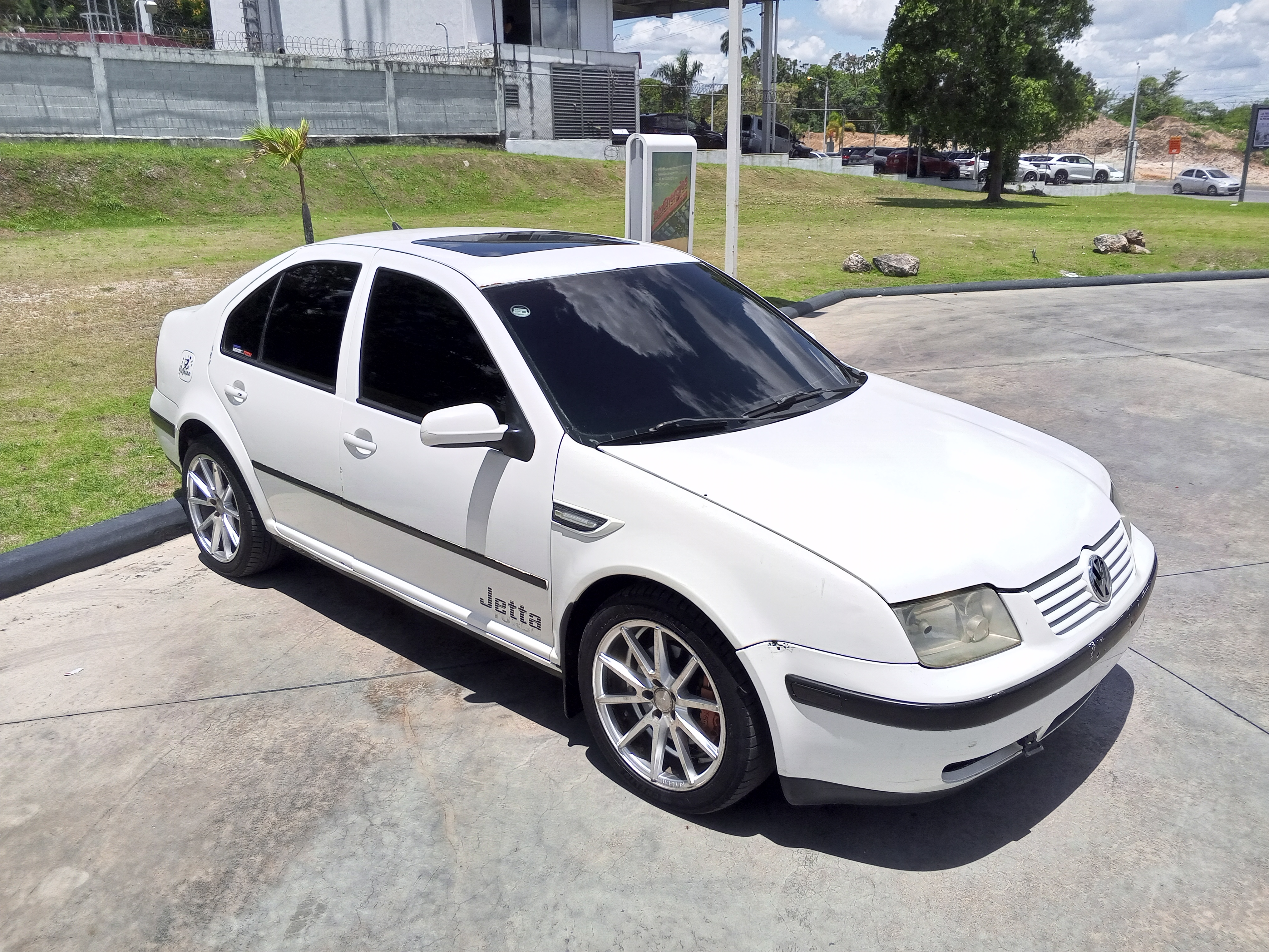 carros - Volkswagen Jetta Turbo  0