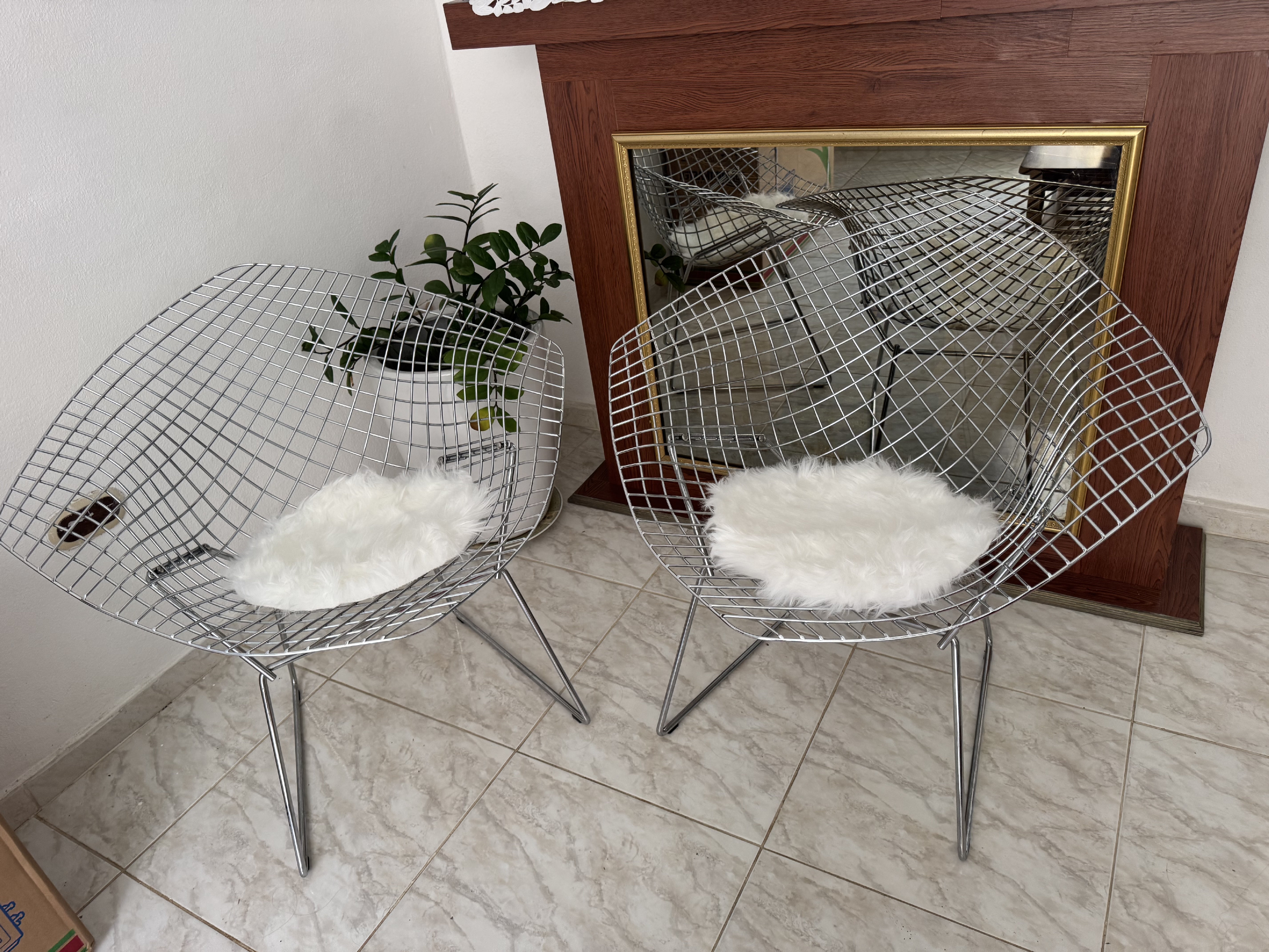 decoración y accesorios - Silla de salón Harry Bertoia diseño diamante Knoll hebilla marco cromado. 