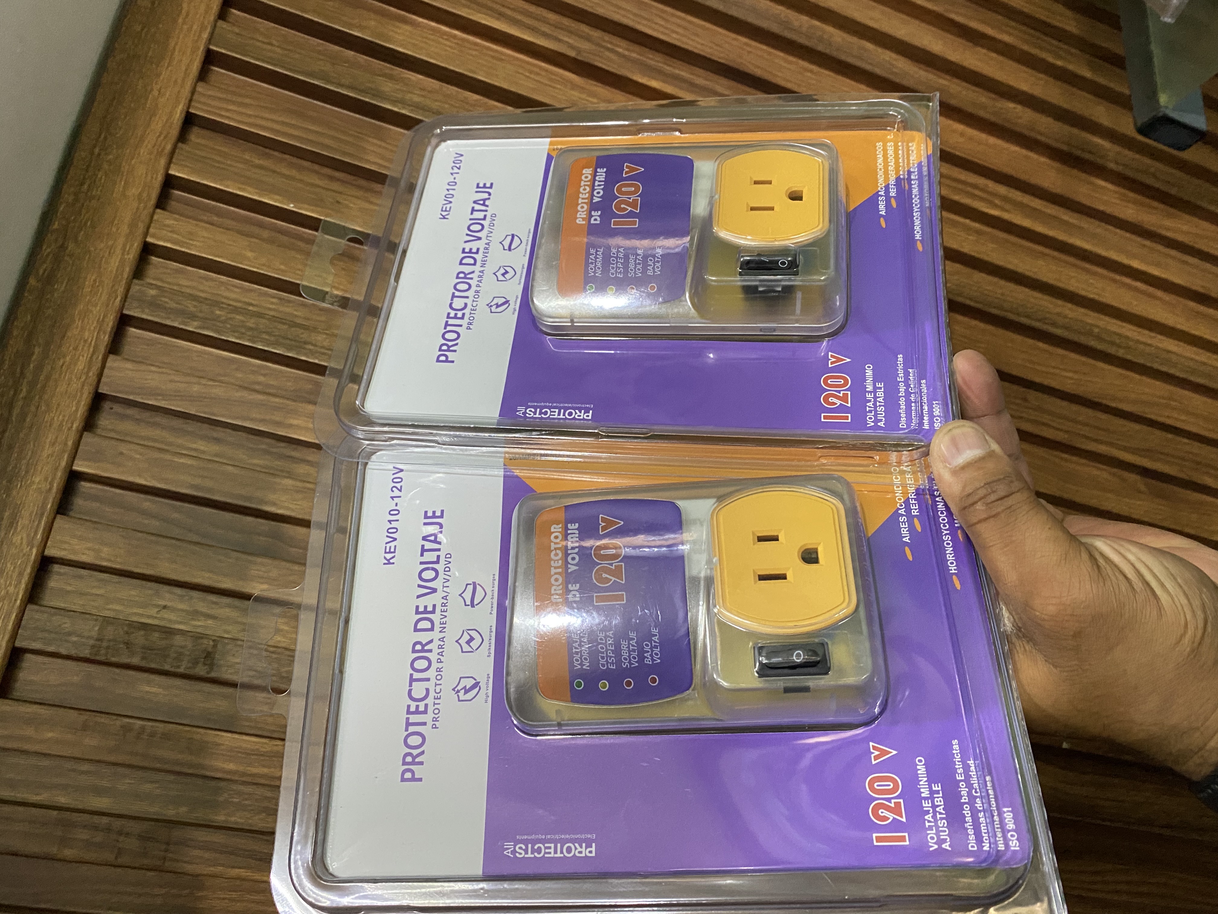 accesorios para electronica - protector 120V  2