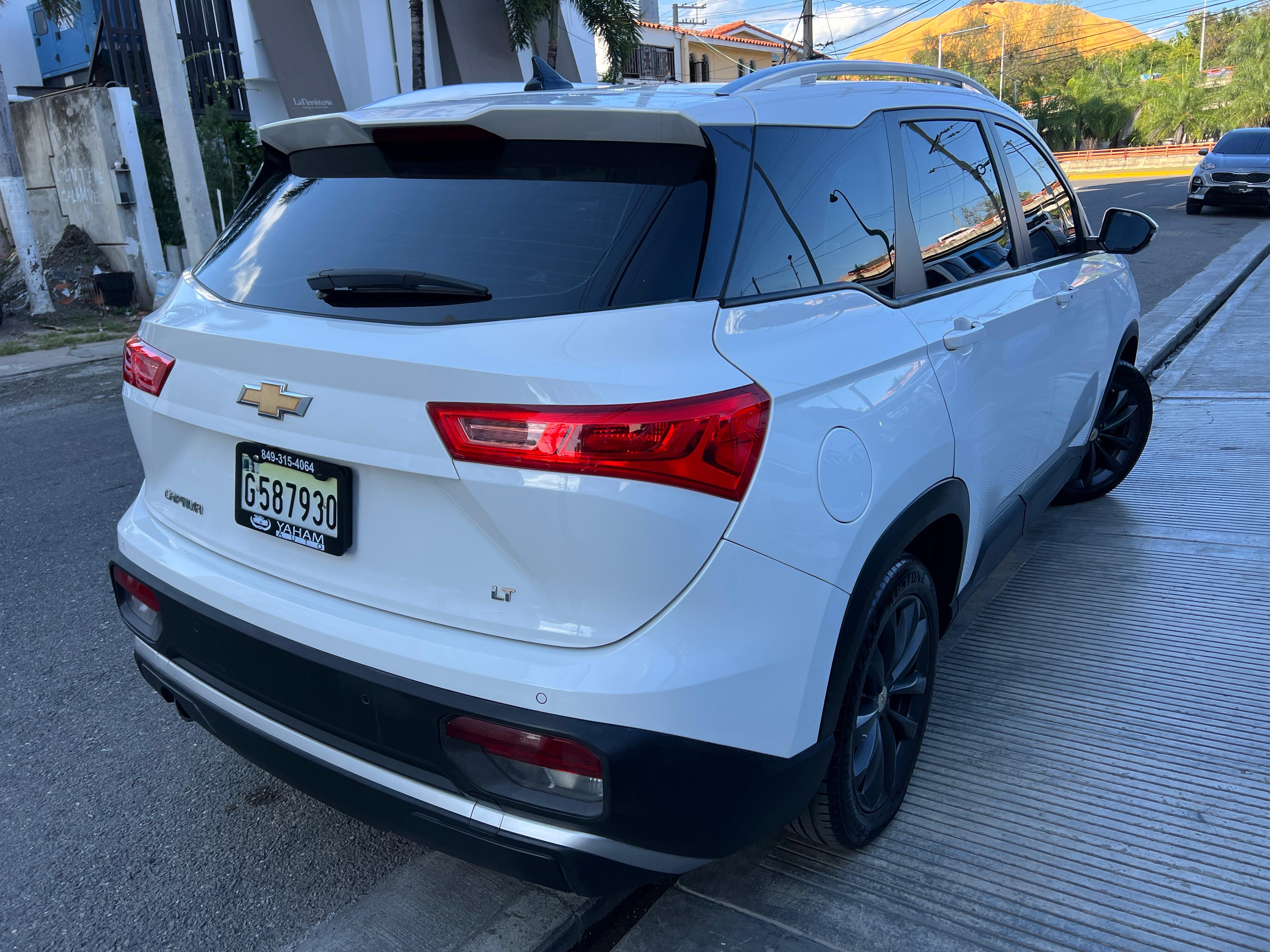 jeepetas y camionetas - Chevrolet Captiva LT FWD 2022 (3 FILAS) 3
