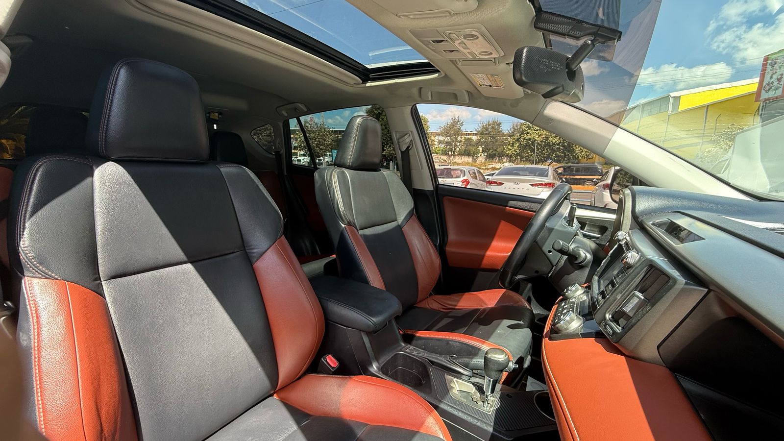 jeepetas y camionetas - Toyota rav4 2015  1