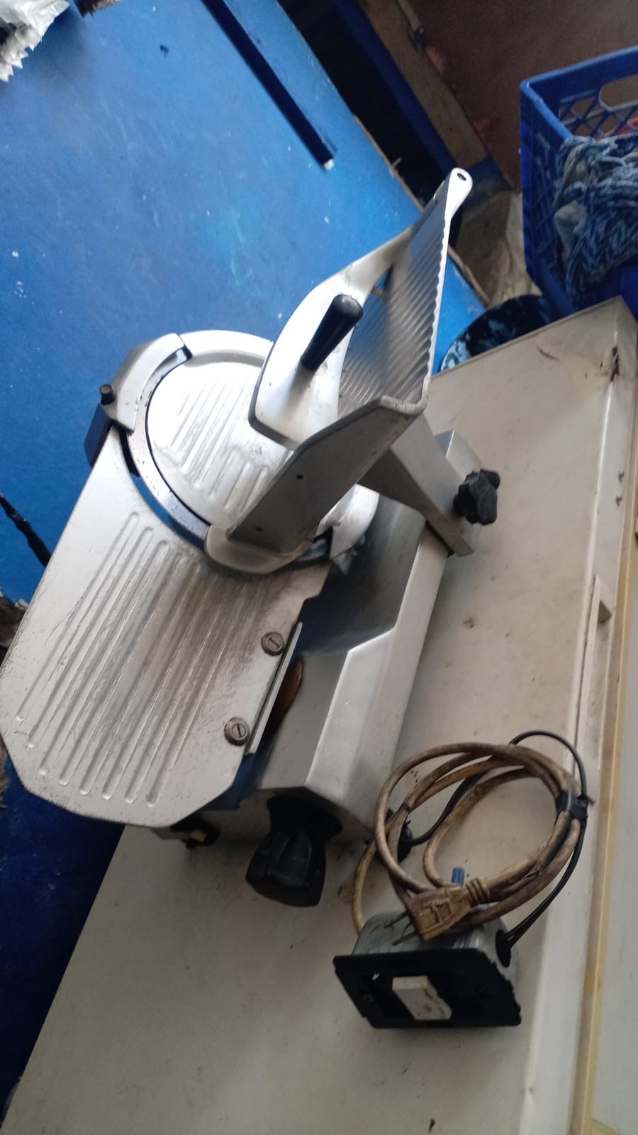equipos profesionales - Rebanadora Medina 0