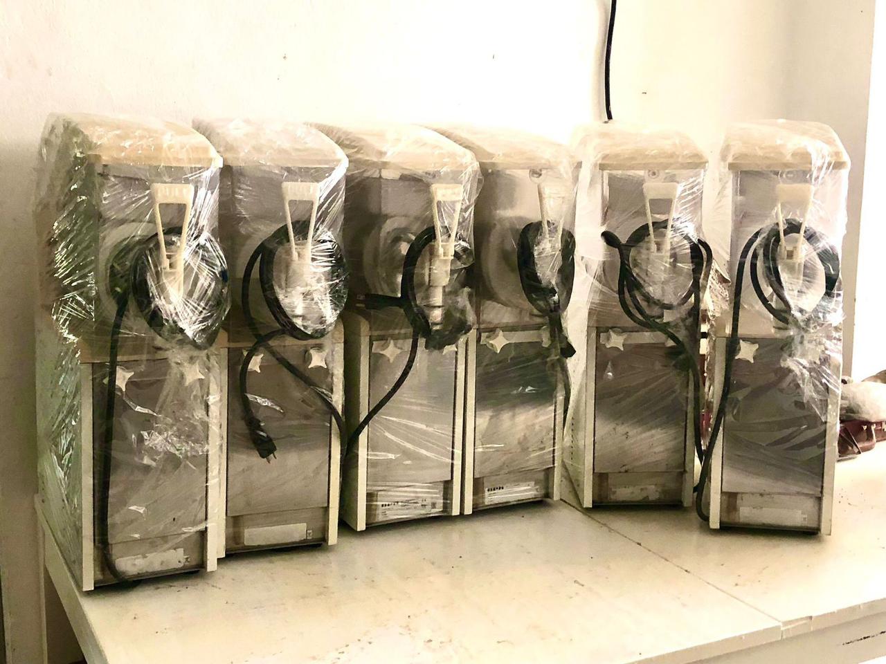 equipos profesionales - MÁQUINA FROZEN (europea) Granizados