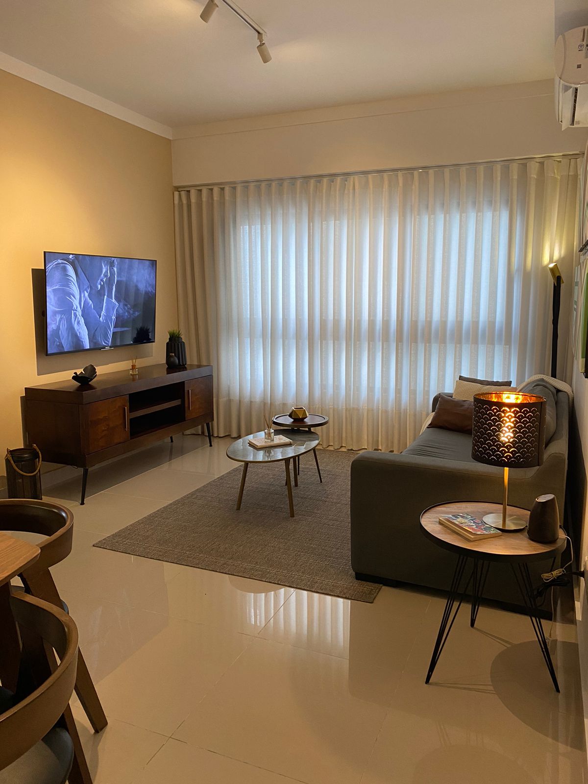 apartamentos - ALQUILER APARTAMENTO 1 HAB. EVARISTO MORALES  0