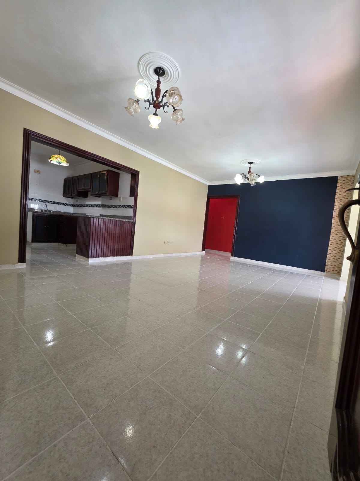 apartamentos - Vendo apartamento en Av. Independencia  1