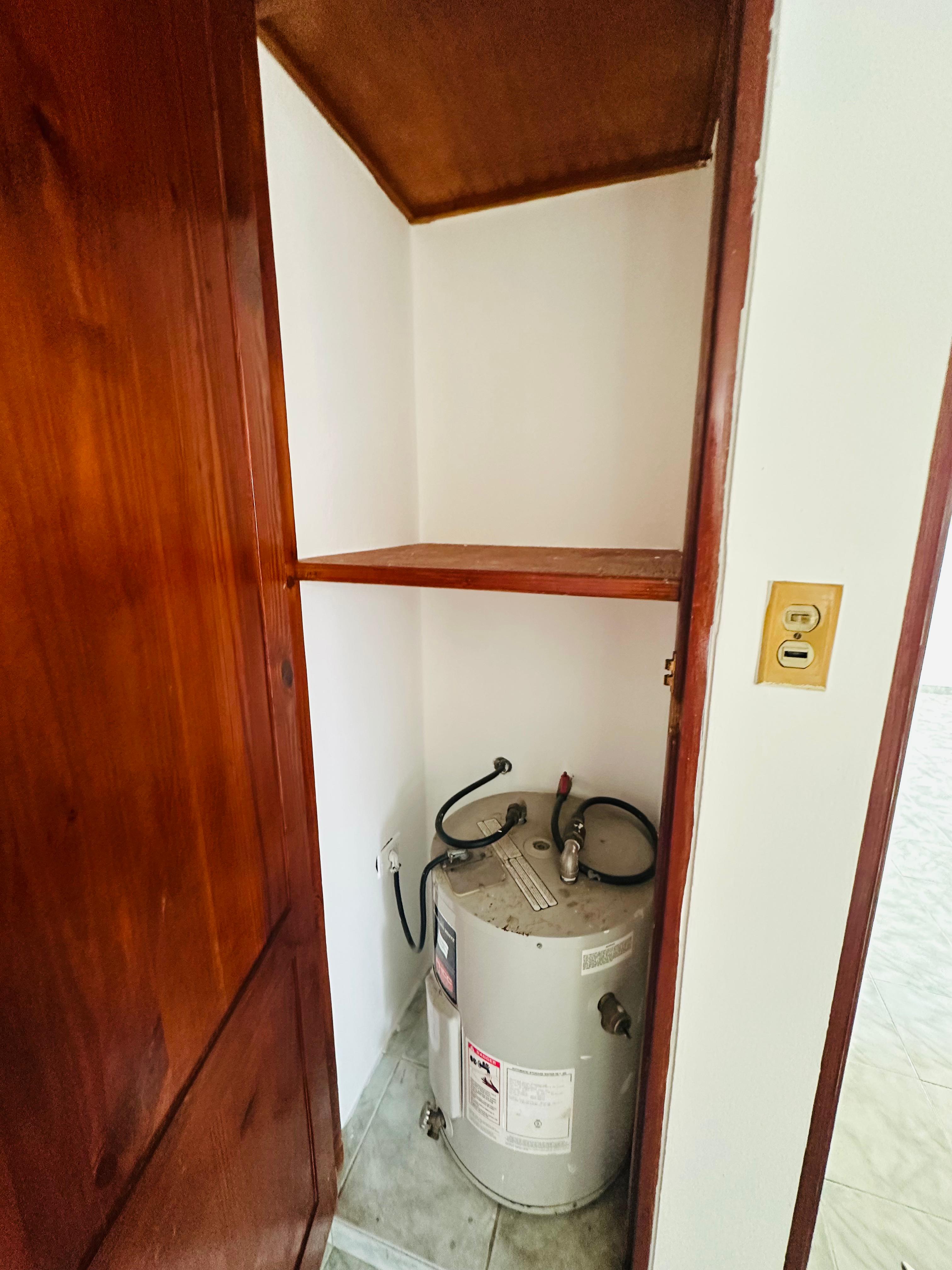 apartamentos - Apartamento en alquiler en 3er nivel –Padre Las Casas, próximo al Parque Central 9