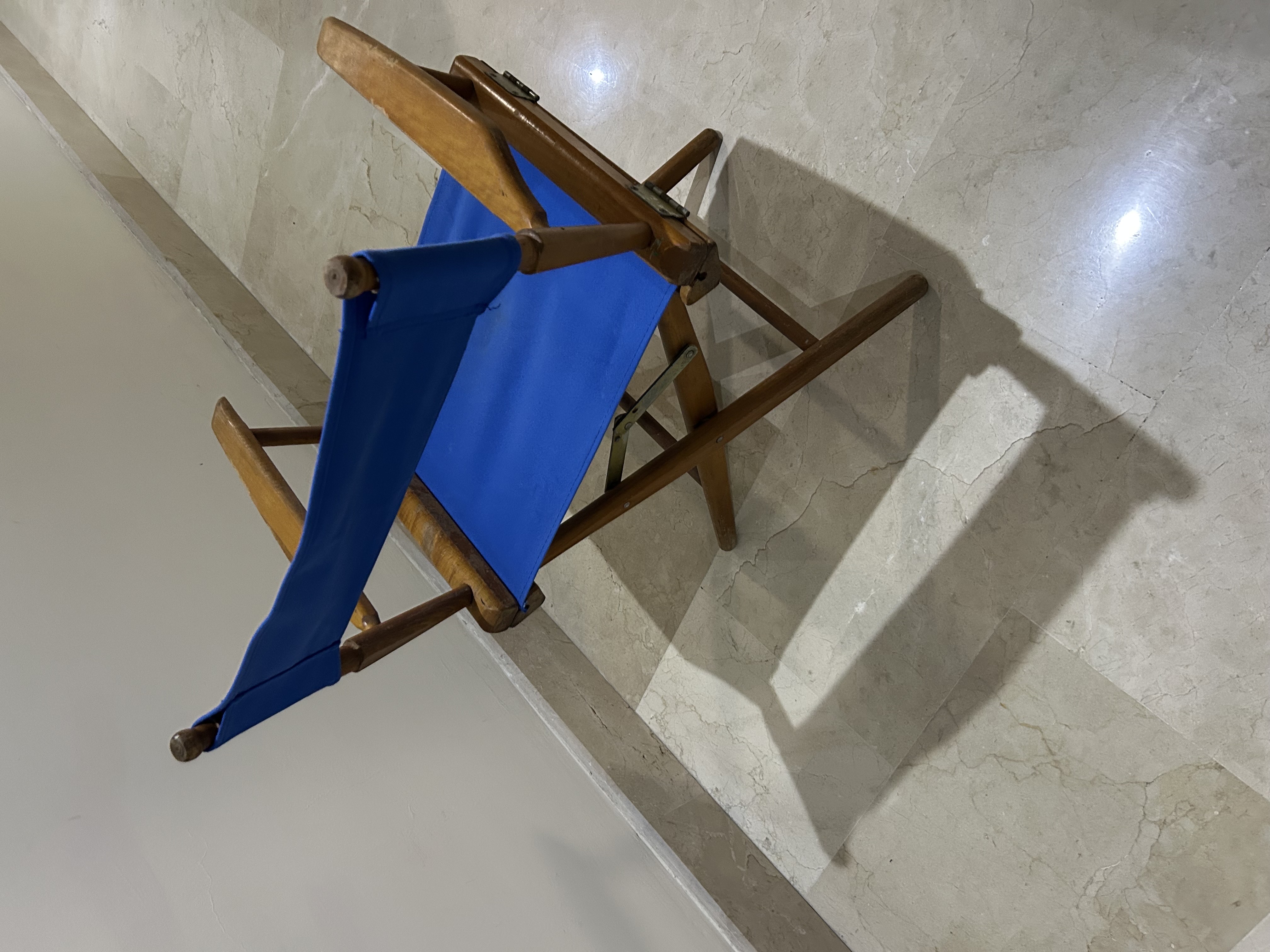 muebles y colchones - Sillas Plegables de madera con descasa brazos  4