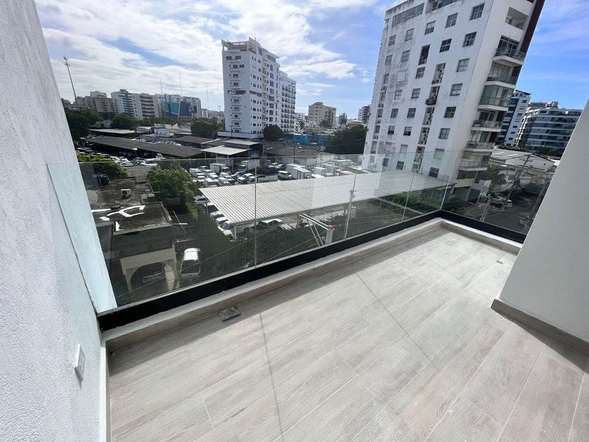 apartamentos - Apartamento en venta, 3 habitaciones, cuarto de servicio, picuzzi, seguridad. 2