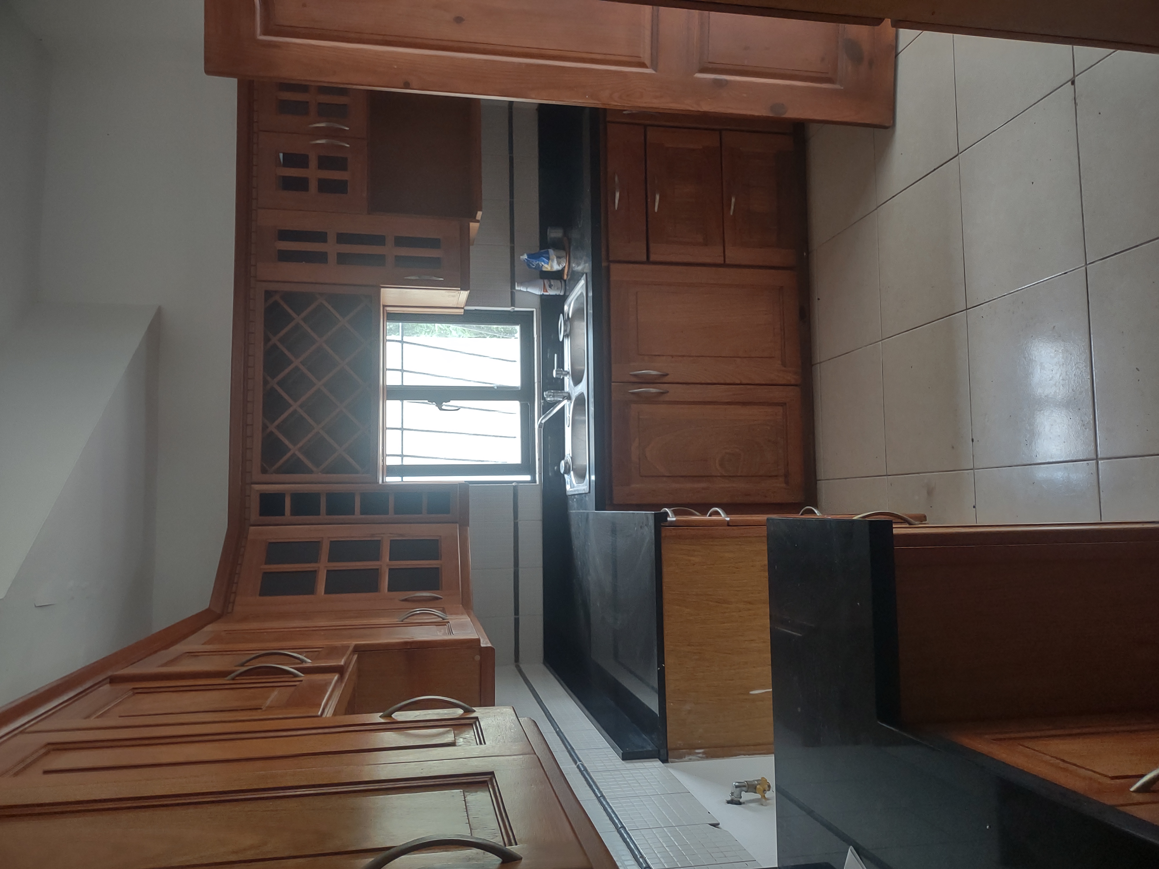 apartamentos - APARTAMENTO EN ALQUILER A UNA ESQUINA DE LA UASD 2