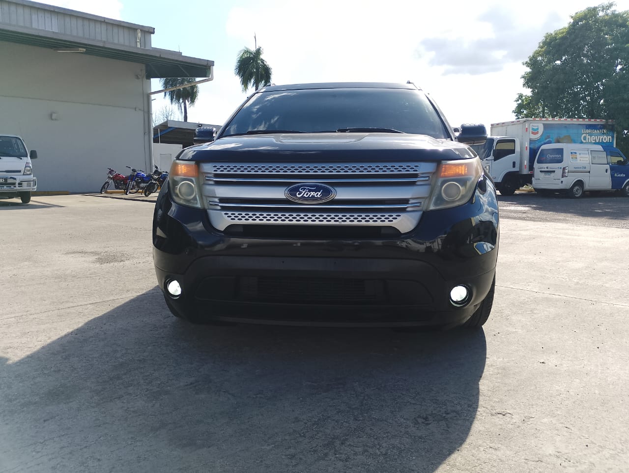 jeepetas y camionetas - Ford Explorer 2011, XLt. Buenas Condiciones 2
