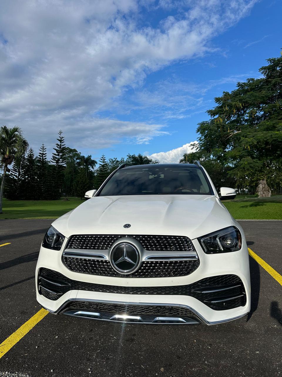 jeepetas y camionetas - Mercedez Benz gle 350 2020 precio 48,900.

 1
