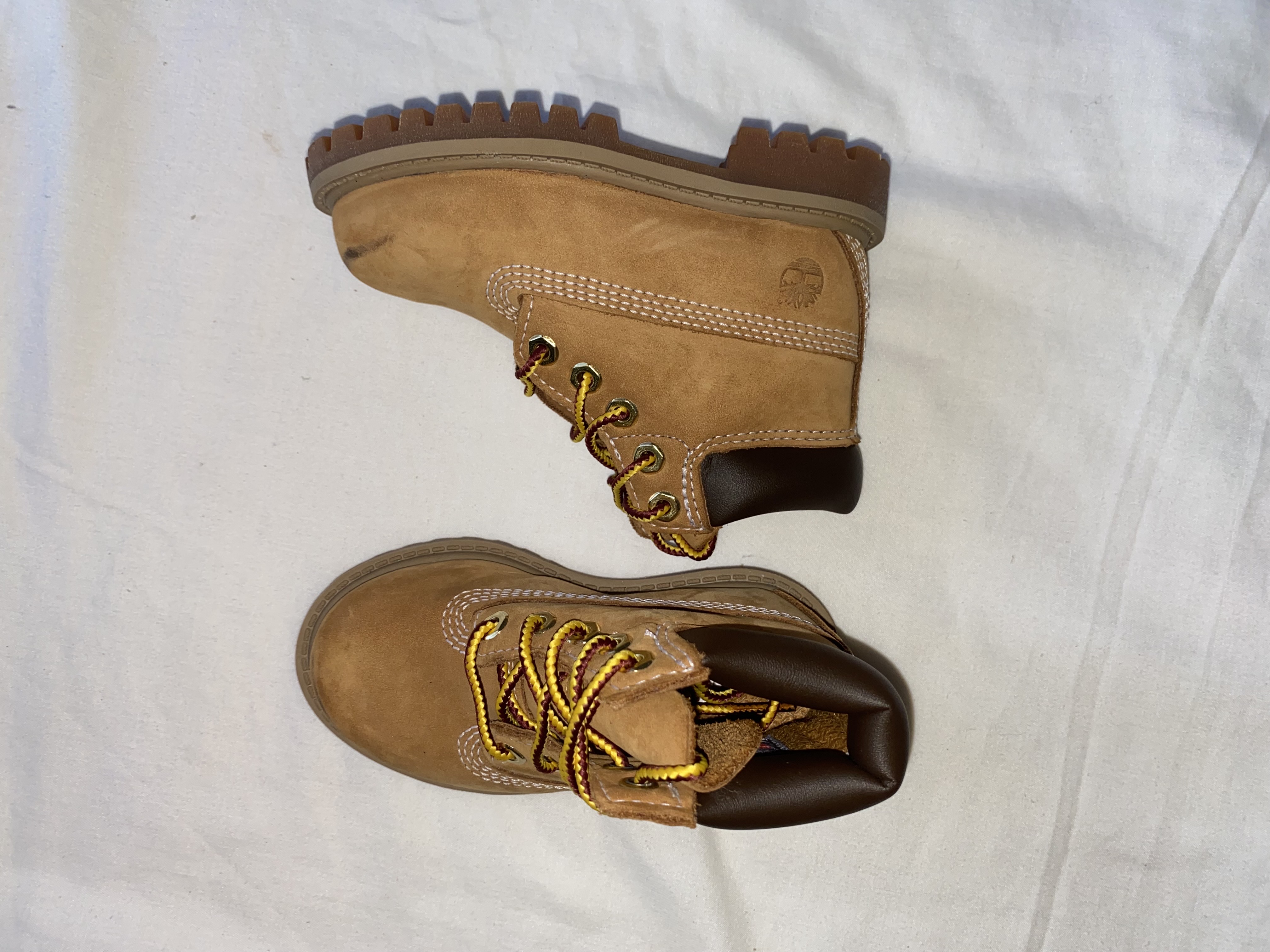 ropa y zapatos - Zapato de bebé.  0