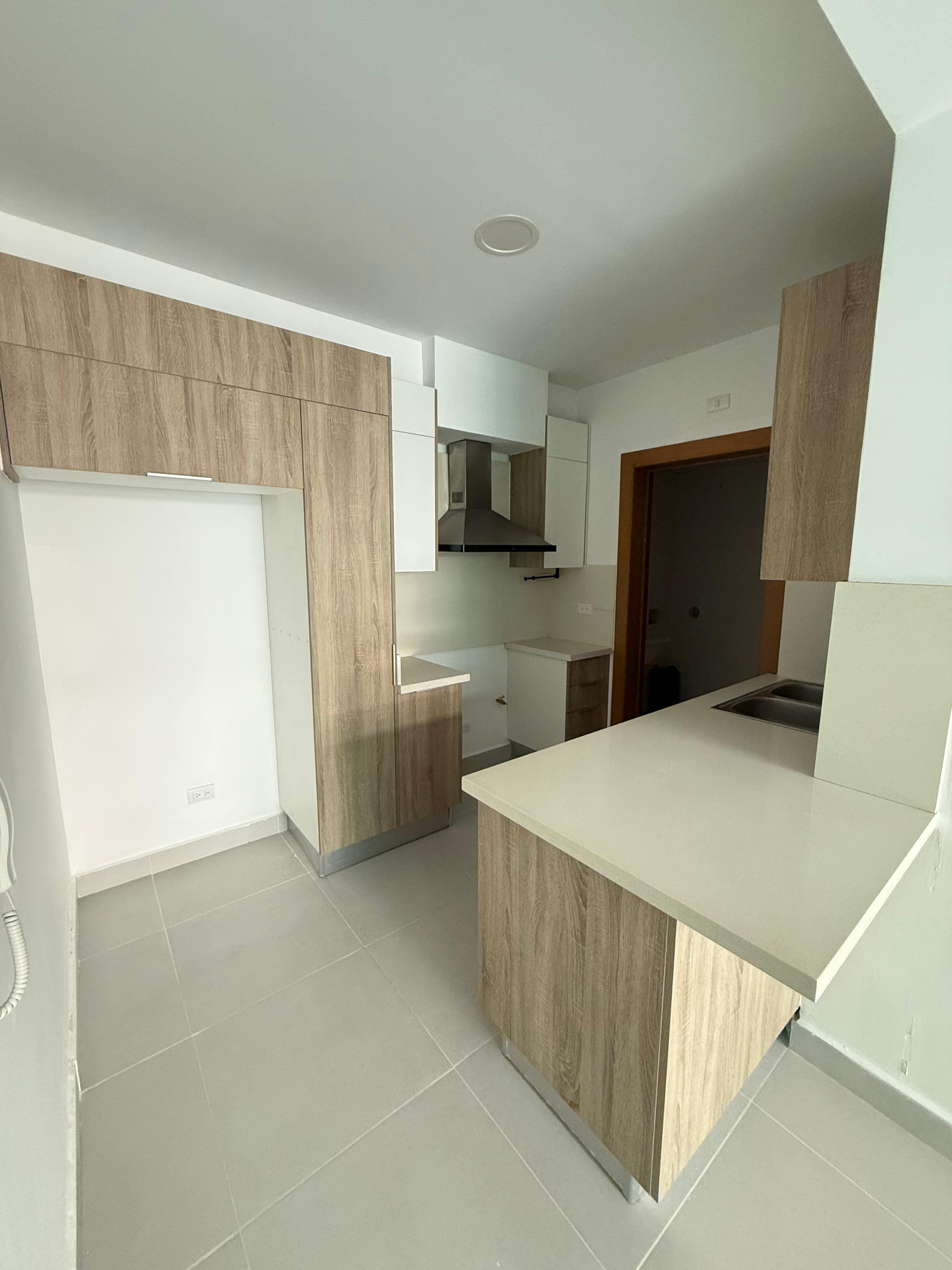apartamentos - Apartamento en alquiler en Evaristo Morales  2