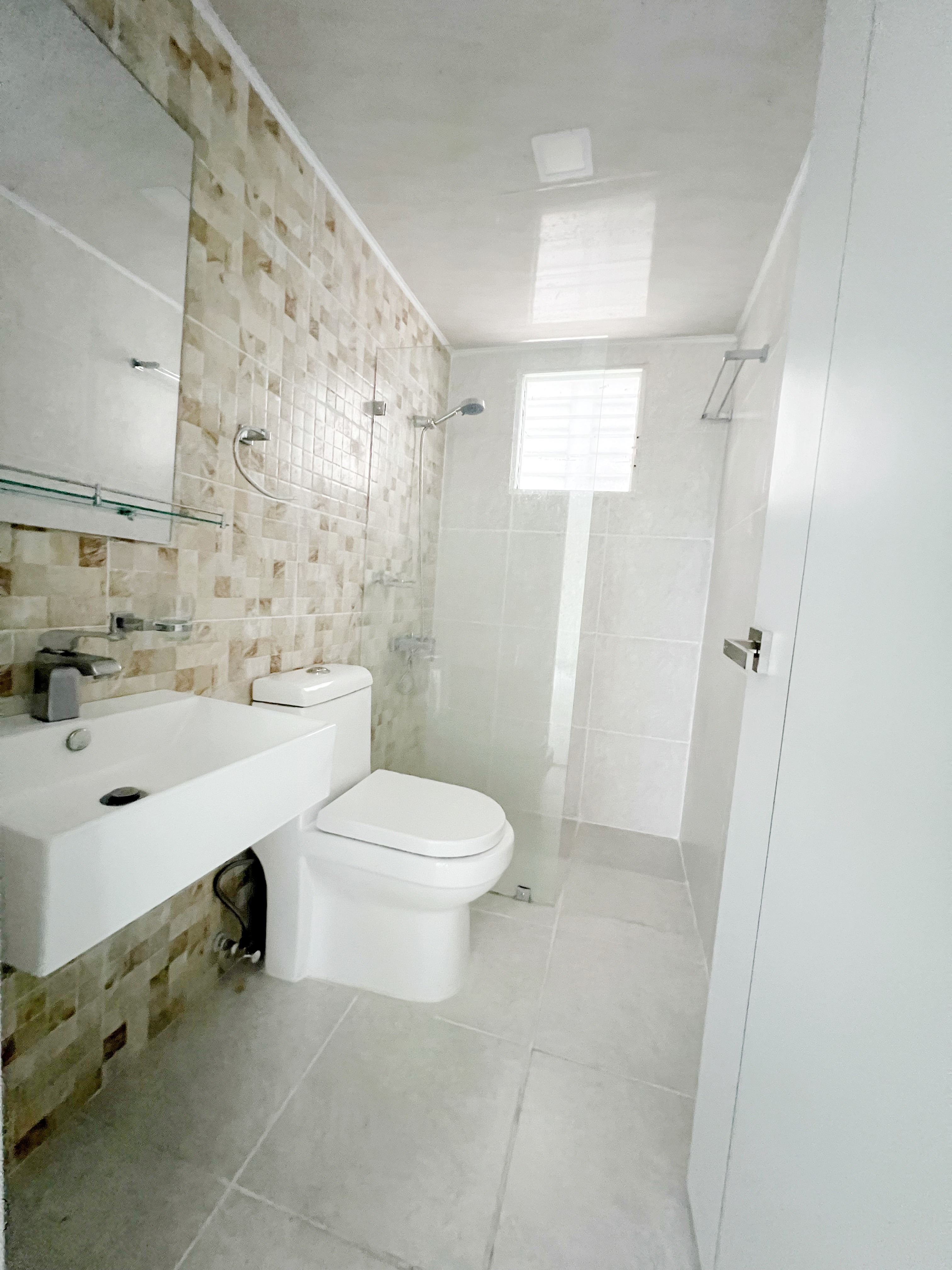 apartamentos - Alquilo apartamento Residencial Las Cayenas autopista San Isidro 6