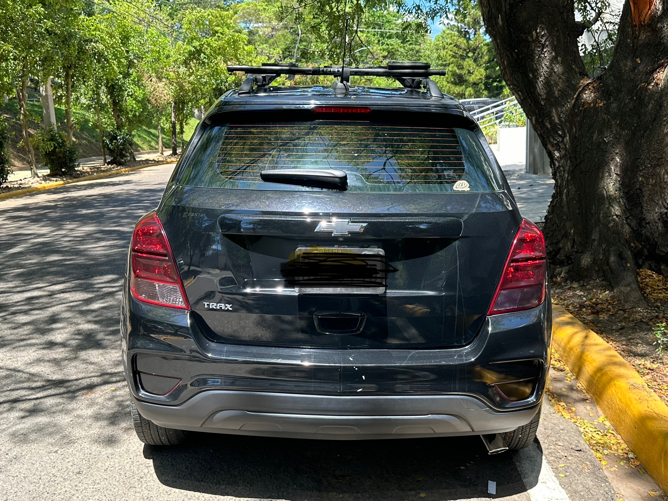 carros - CHEVROLET TRAX LS 2017 EXCELENTES CONDICIONES 2
