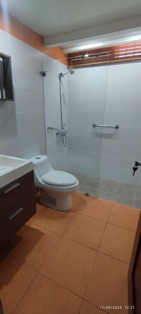 apartamentos - OPORTUNIDAD Se Alquila Amplio Departamento Mirador Sur 7