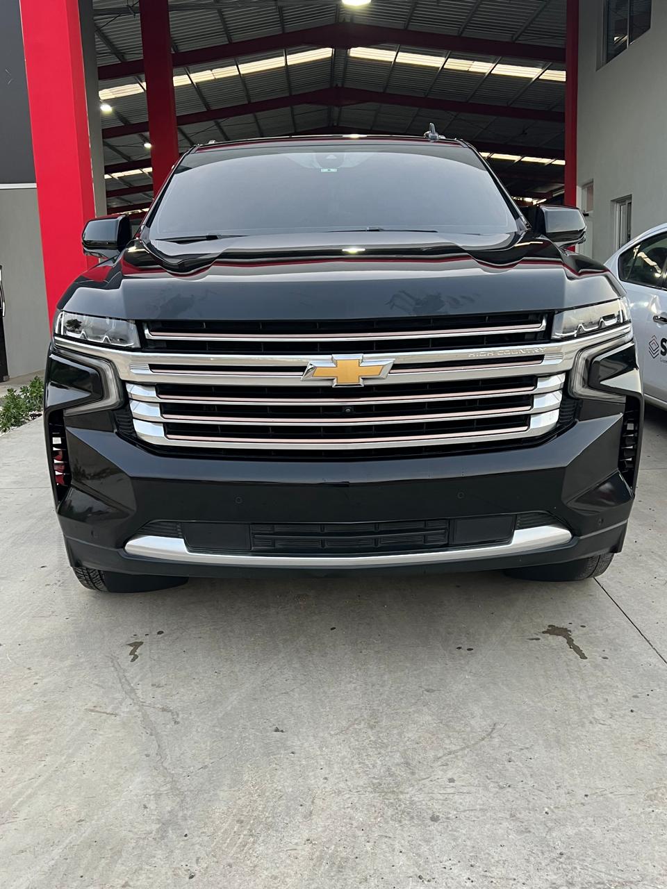 jeepetas y camionetas - VENDO  CHEVROLET TAHOE HIGT COUNTRY 2022 ( NEGOCIABLE) 1