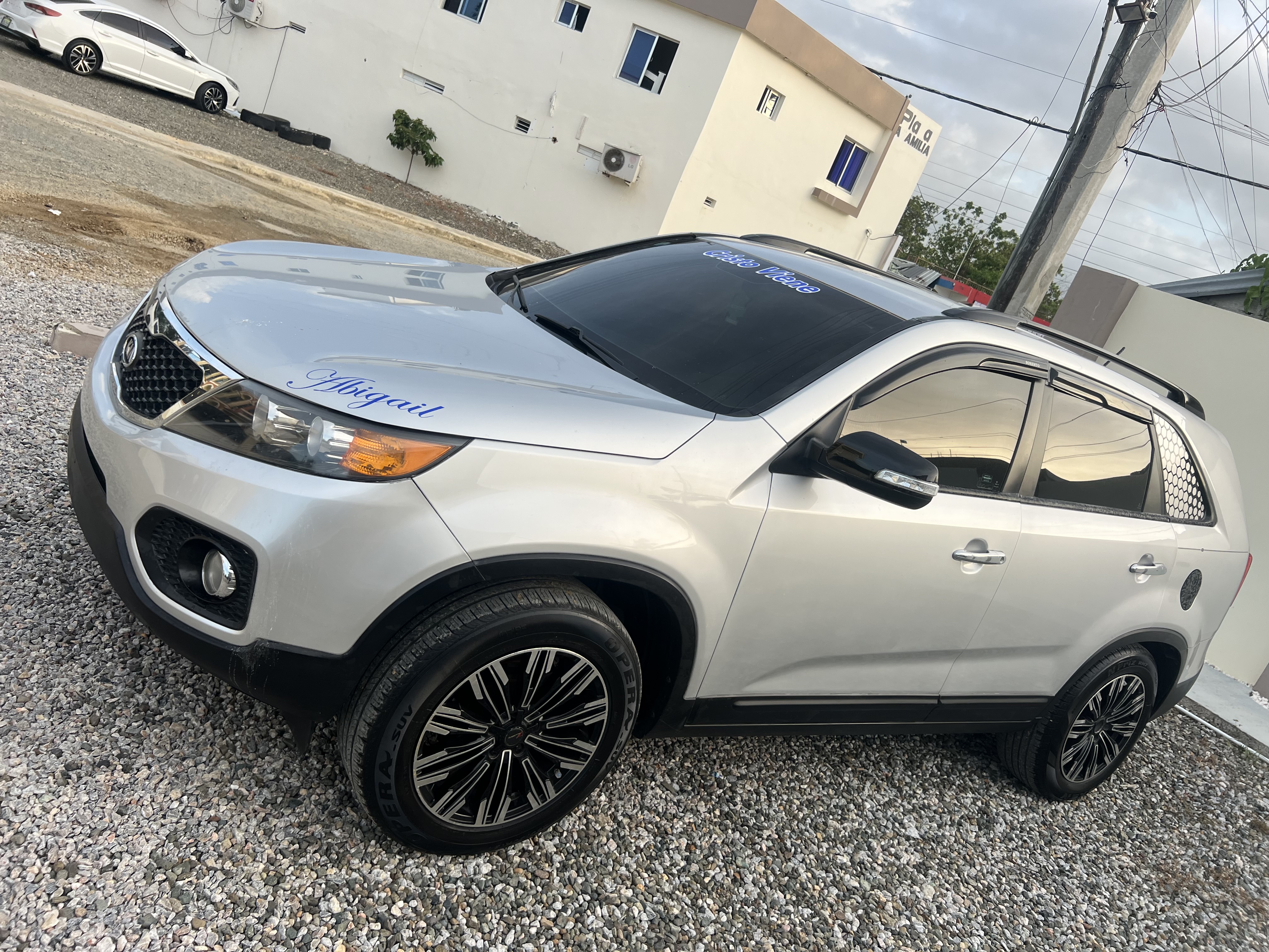 jeepetas y camionetas - Kia sorento 2013 no tiene destape nueva 5