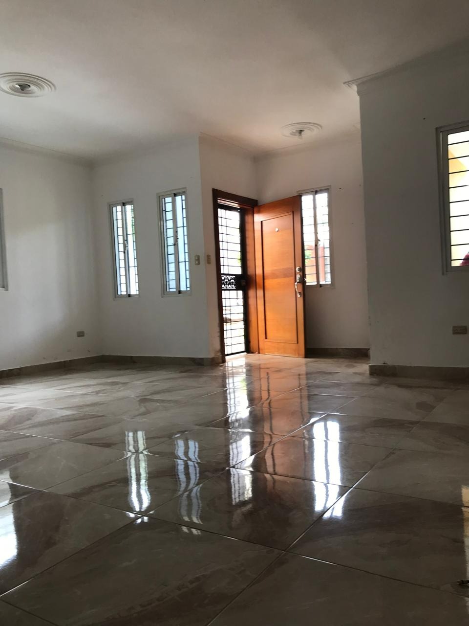 casas - Casa en Venta en Residencial Cerrado, Gurabo 2