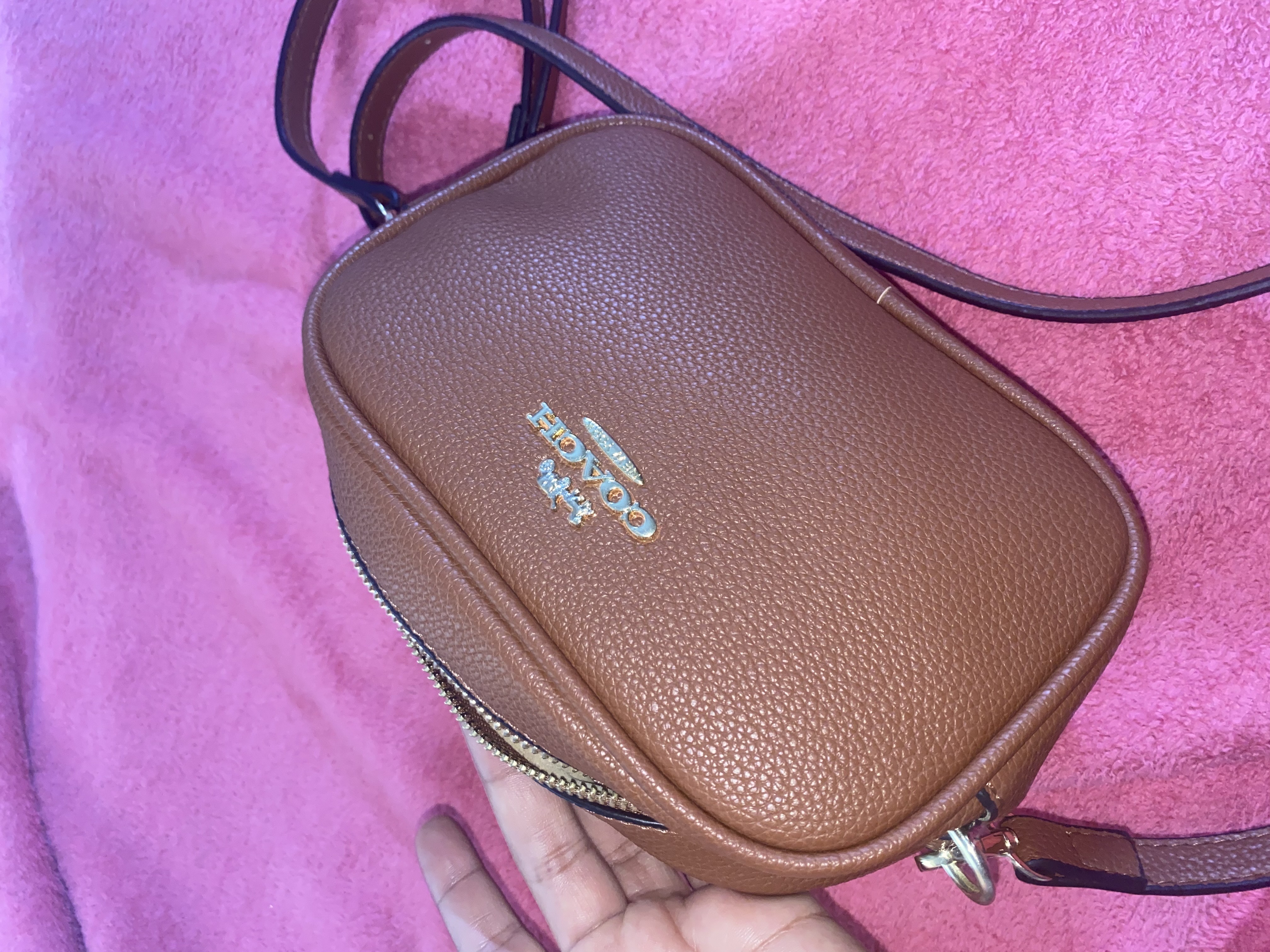 carteras y maletas - Cartera C.o.a.c.h. de hombros  4