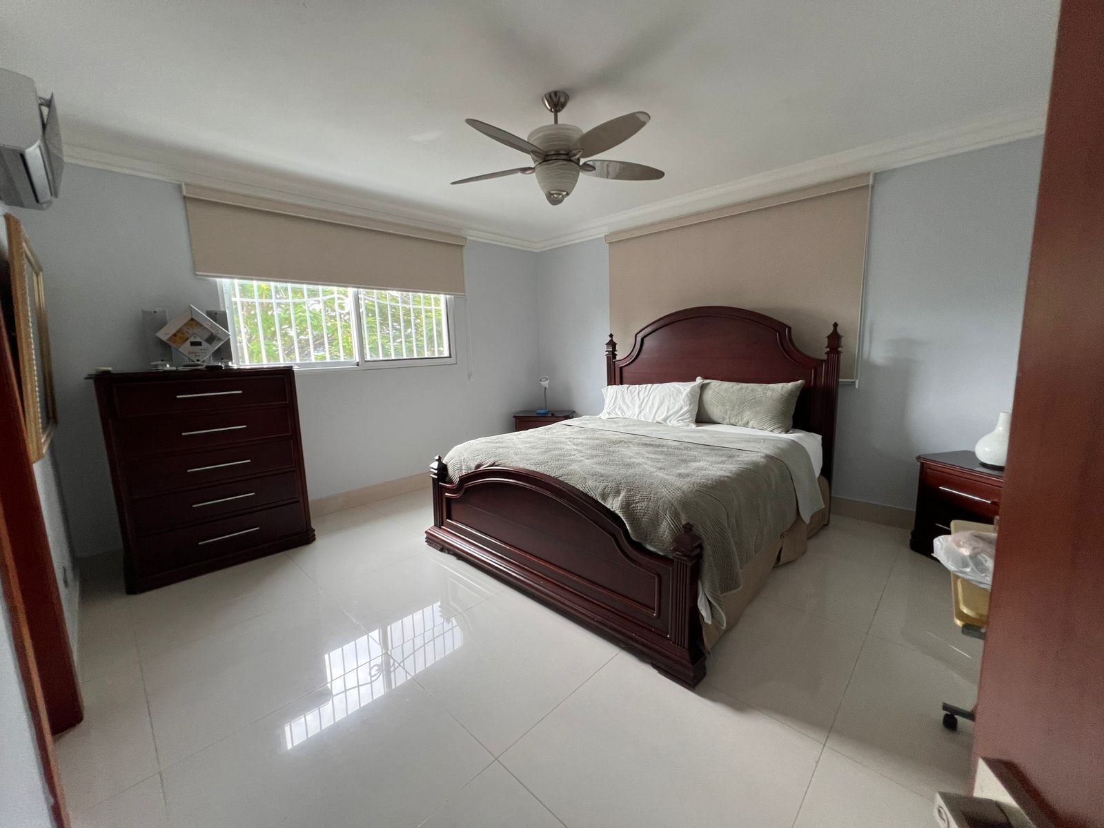 casas - SE VENDE CASA EN CERRO ALTO, SANTIAGO. 1
