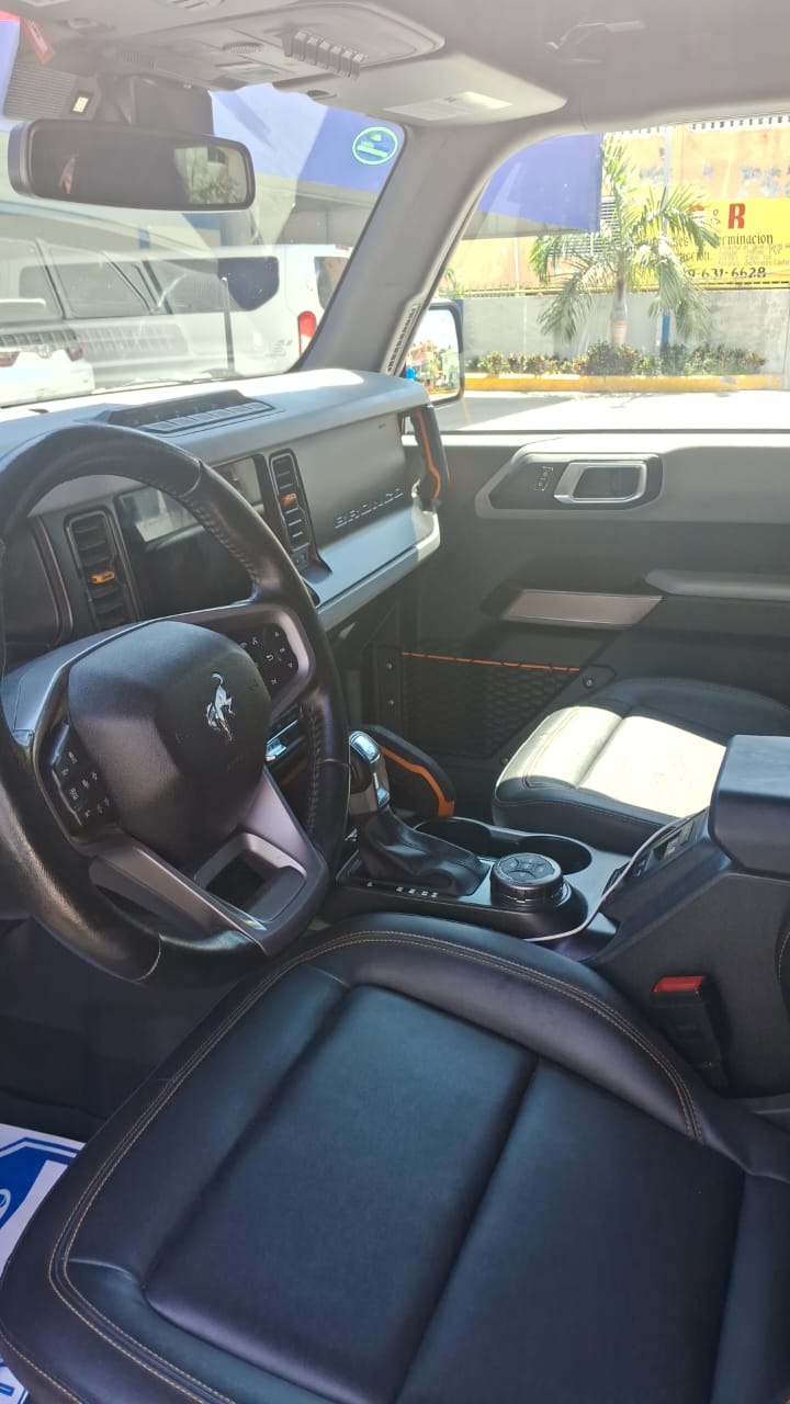 jeepetas y camionetas - VENDO FORD BRONCO 2021 AUTOMATICO 1