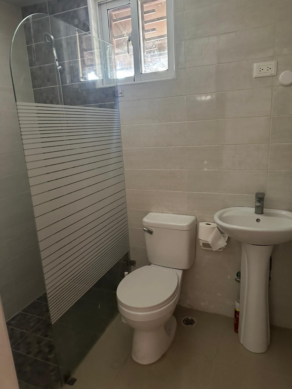 apartamentos - Se alquila Apartamento  Guayubin olivo vista hermo 3