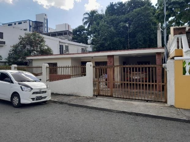 casas - Casa en Venta | Los Restauardores | $34,000,000.00 0