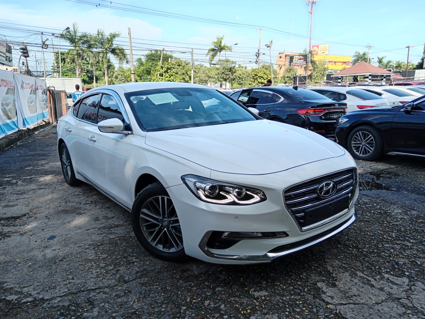 carros - HYUNDAI GRANDEUR 2018 BLANCO 2