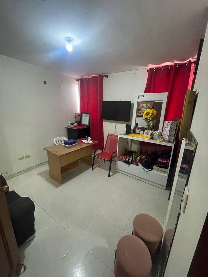 apartamentos - Vendo apartamento en La Milagrosa 6
