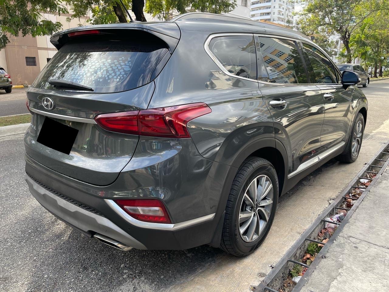 jeepetas y camionetas - Hyundai Santa Fe 2020 3