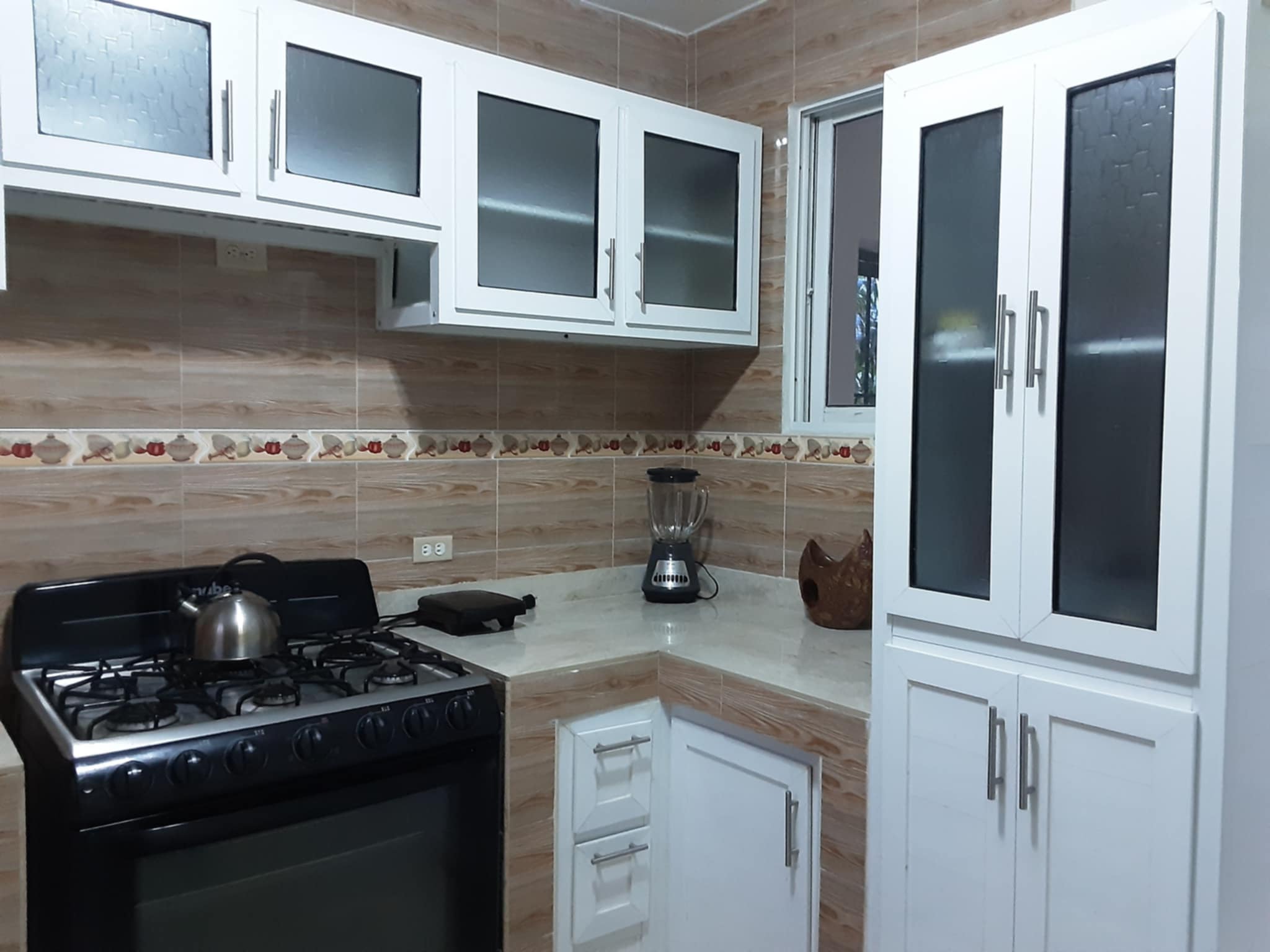 casas - SE VENDE CADA DE 2 NIVELES + 2 SOLARES EN NIGUA 7