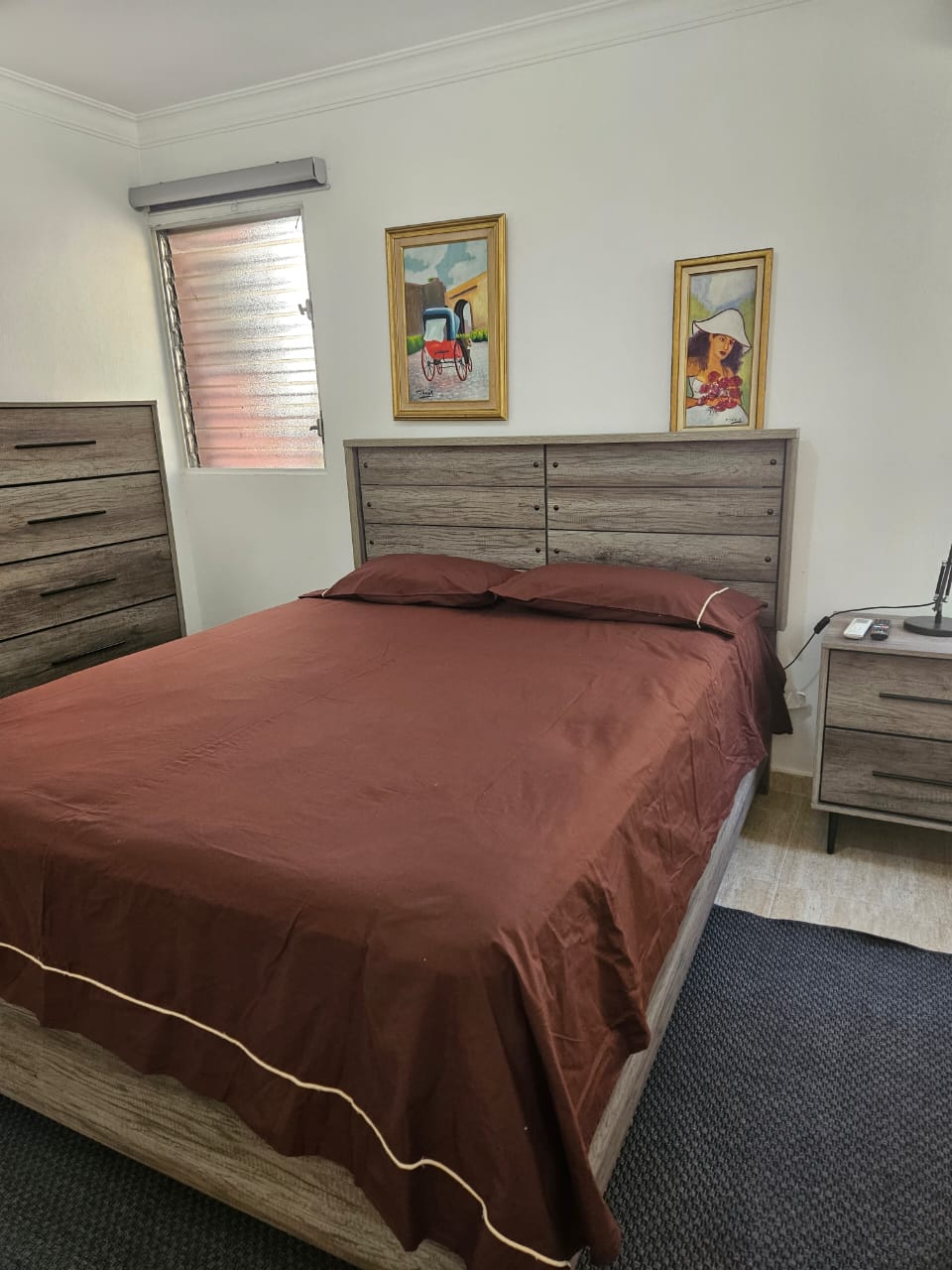 apartamentos - ALQUILO COMODO APART. EN GASCUE AMUEBLADO 3