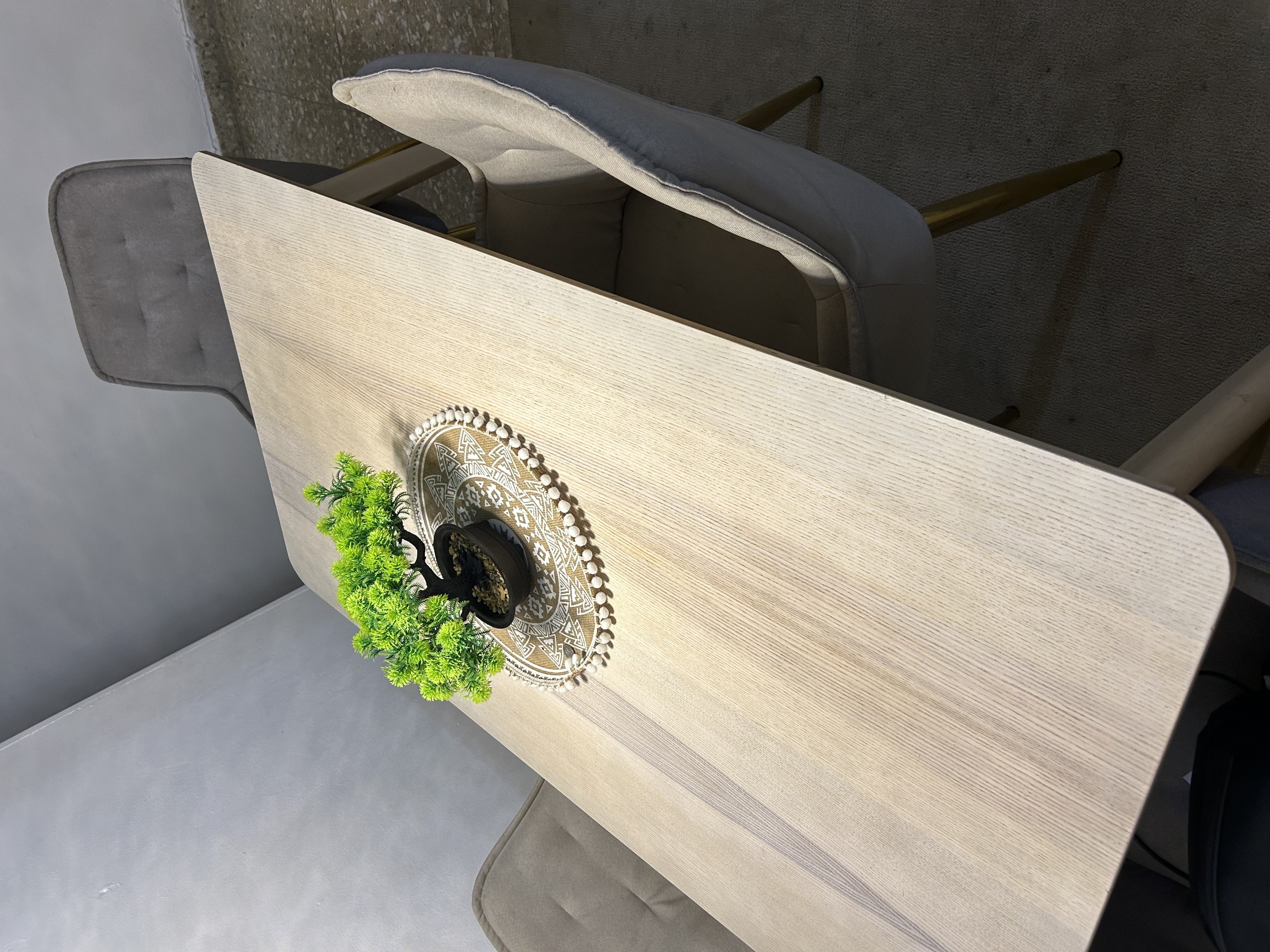 muebles y colchones - Mesa grande de IKEA 2