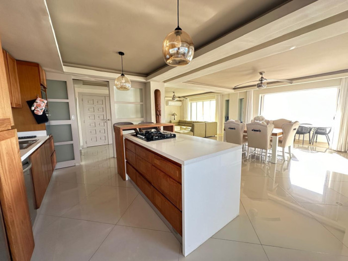 apartamentos - Apartamento en  VENTA Primera Línea frente al Mar  5