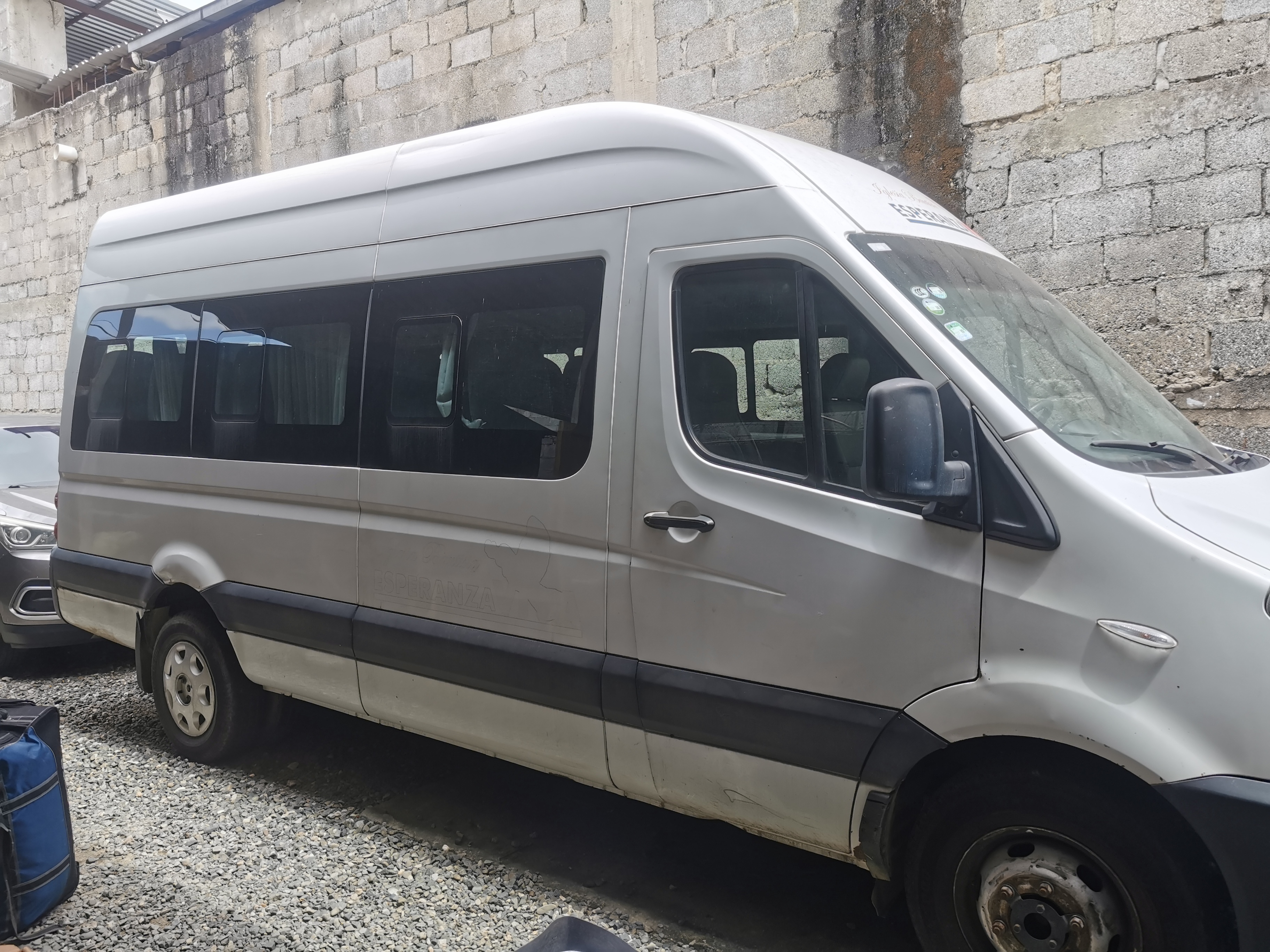 otros vehiculos - Venta de oportunidad: Minibús JAC Sunray 2016 – 17 Pasajeros  3