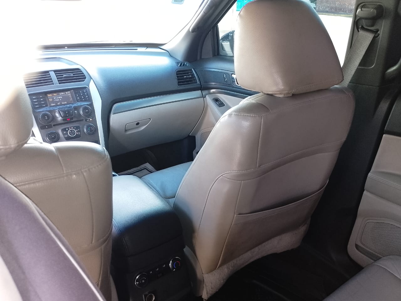 jeepetas y camionetas - Ford Explorer 2011, XLt. Buenas Condiciones 3
