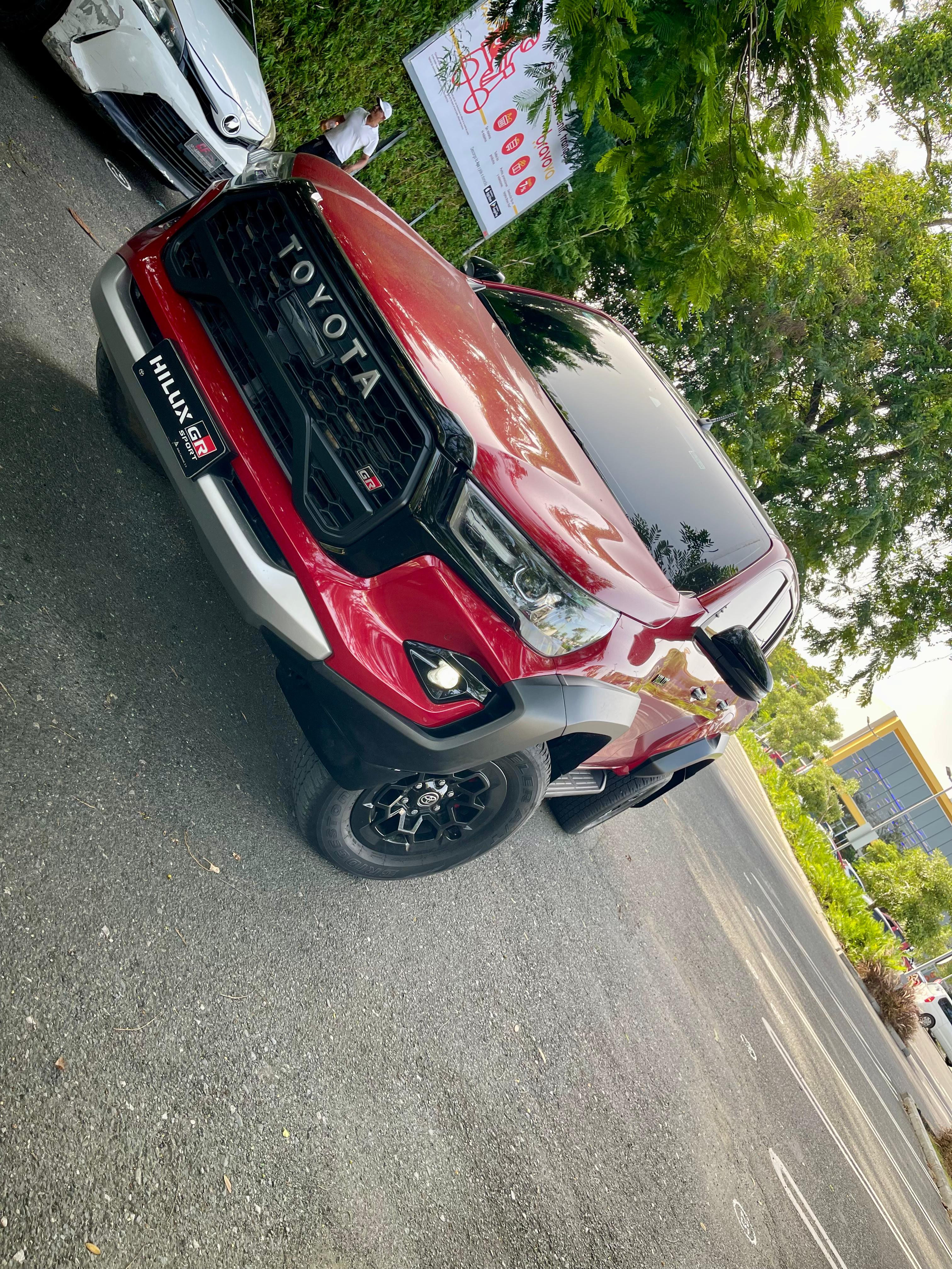 jeepetas y camionetas - Toyota Hilux GR Sport 2024 7
