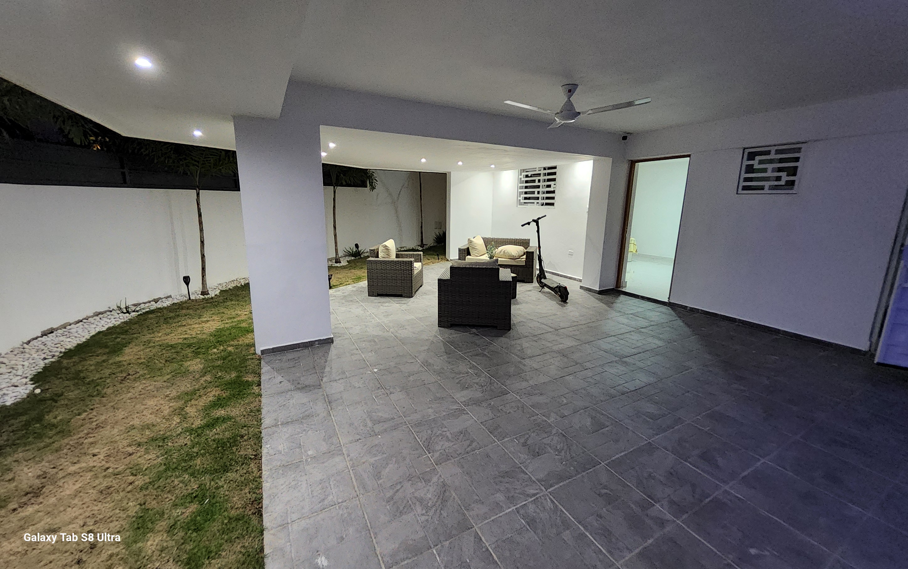 casas - Casa grande y moderna en Nagua buen llugar 1
