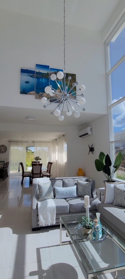 casas - Casa Nueva en La Romana/Excelente Ubicación  9