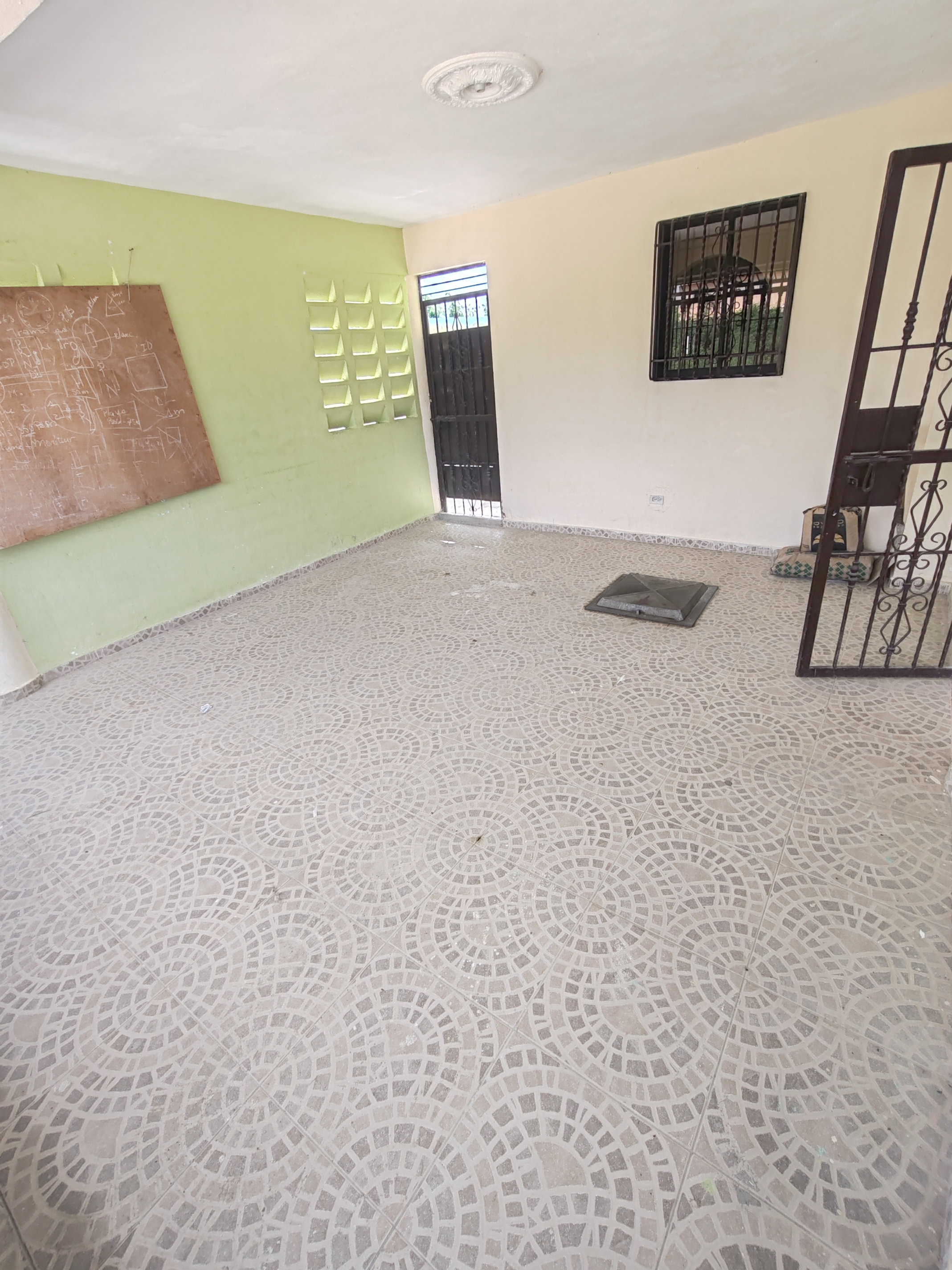 casas - Rento 1er nivel casa Res Rivera del Caribe, Aut Las Américas  9
