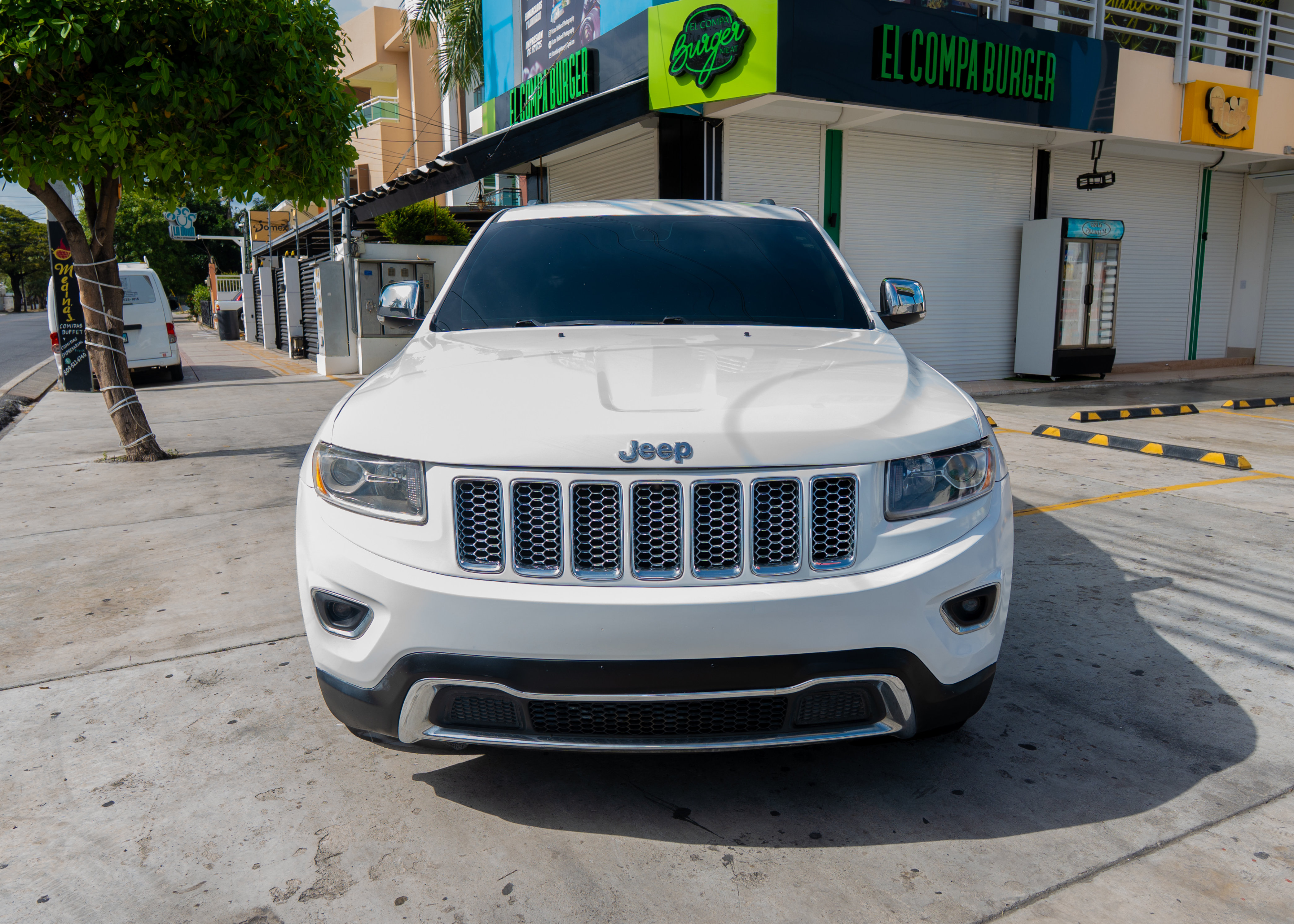 jeepetas y camionetas - Jeep grand Cherokee limited 2014  4