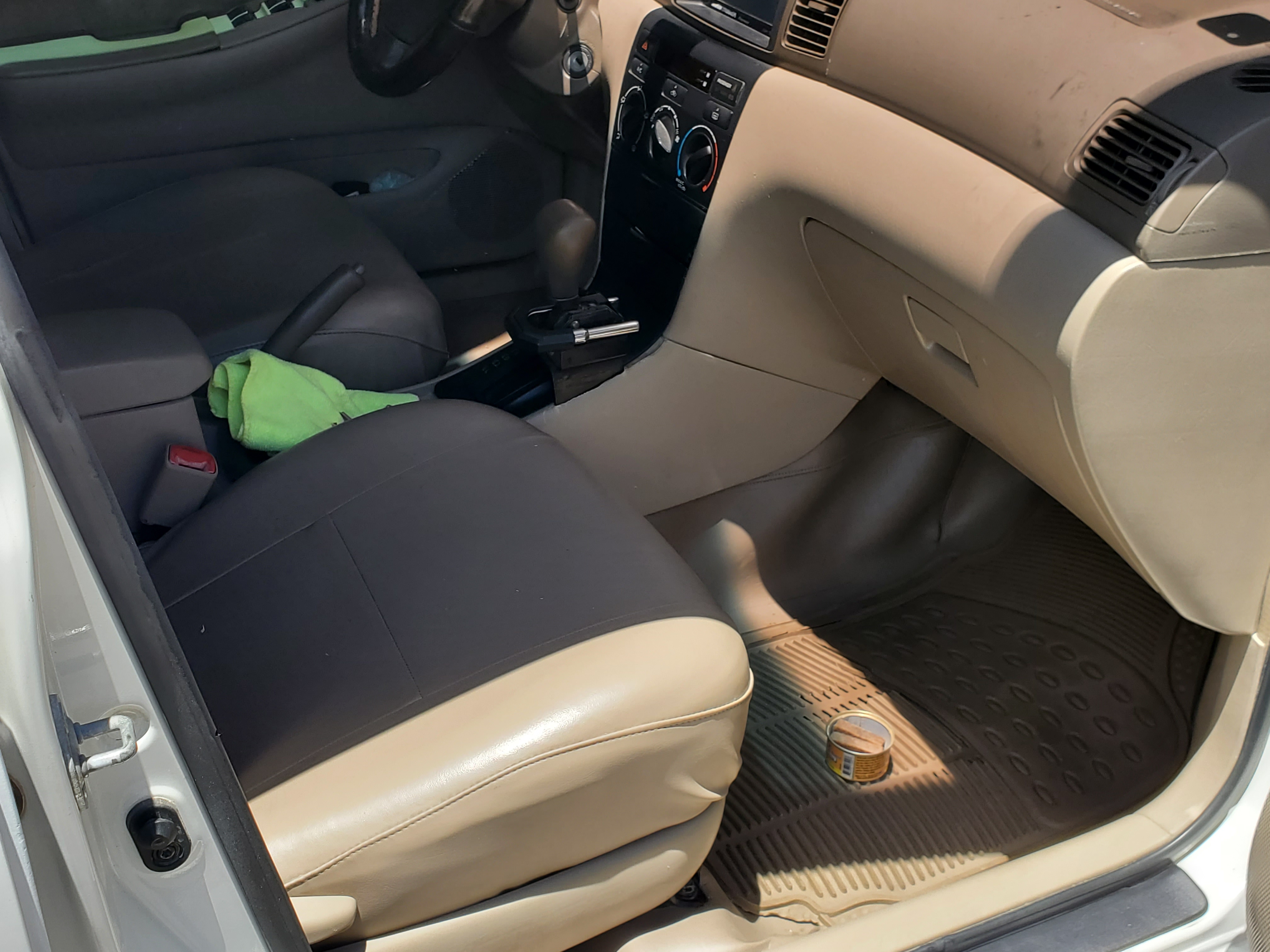 carros - Toyota Corolla, en excelentes condiciones  2