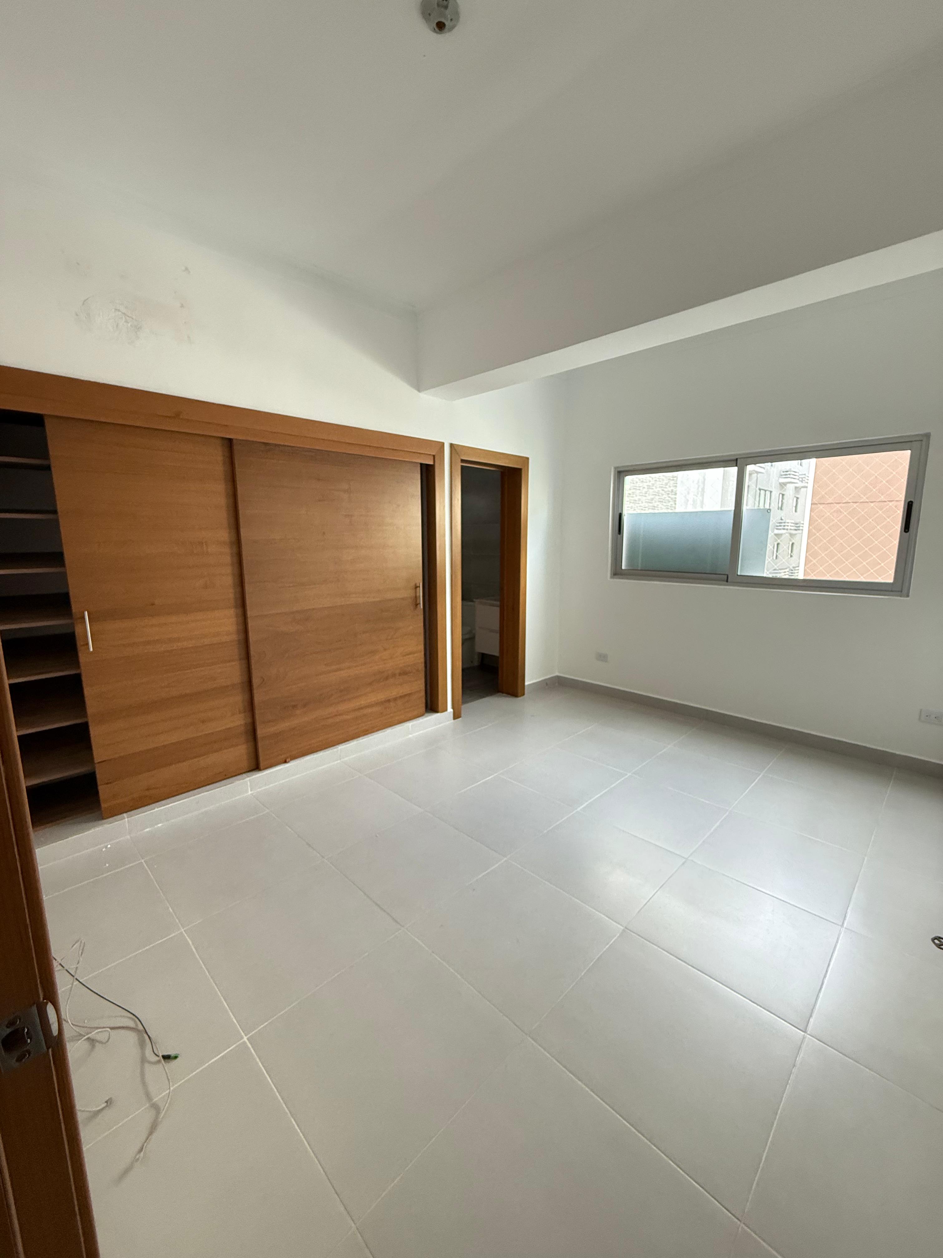 apartamentos - Apartamento en alquiler en Evaristo Morales  3