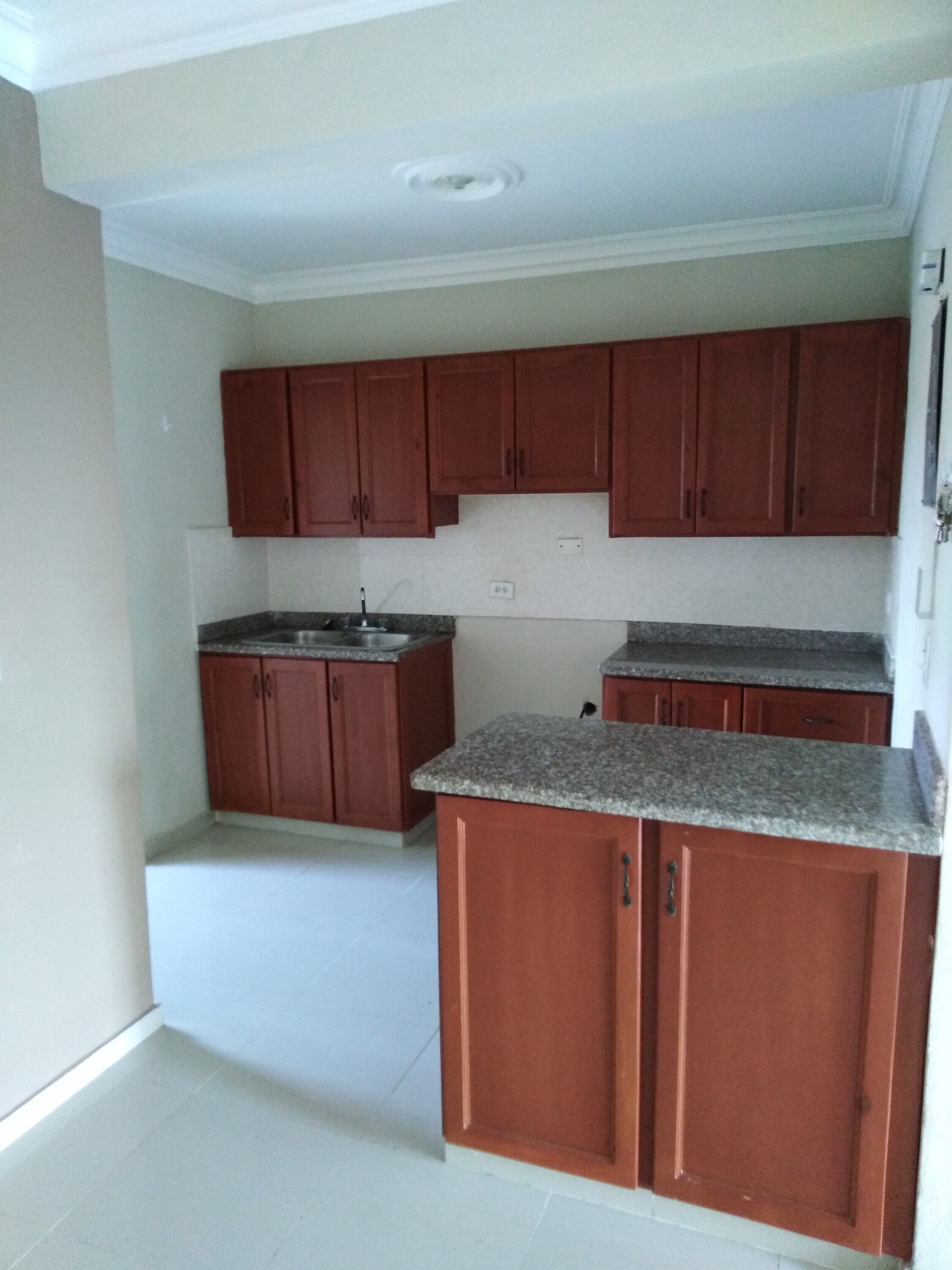 apartamentos - Alquilo Apartamento 3er Nivel con 3 Habs, 2 Baños 6
