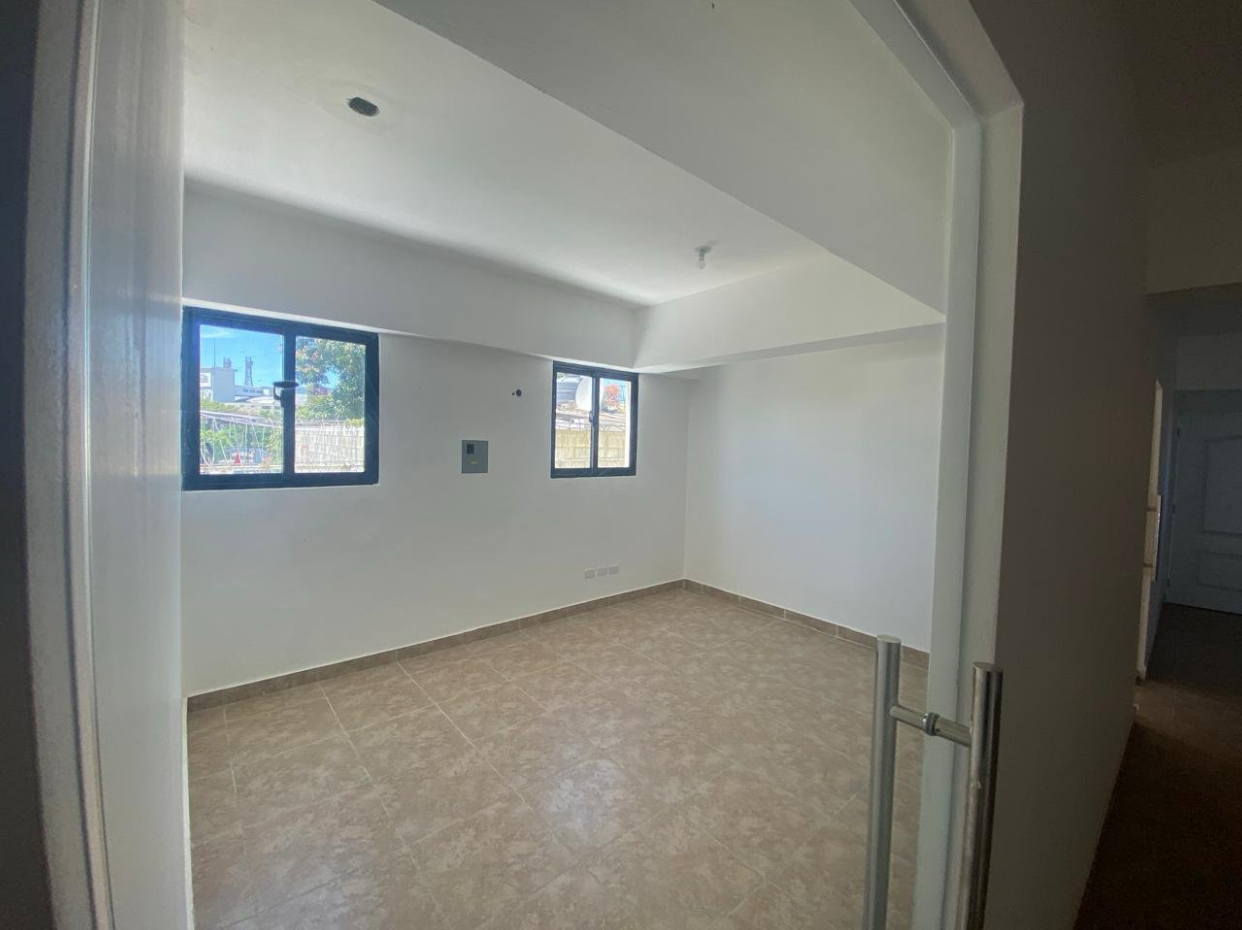 oficinas y locales comerciales - Local céntrico corporativo 1